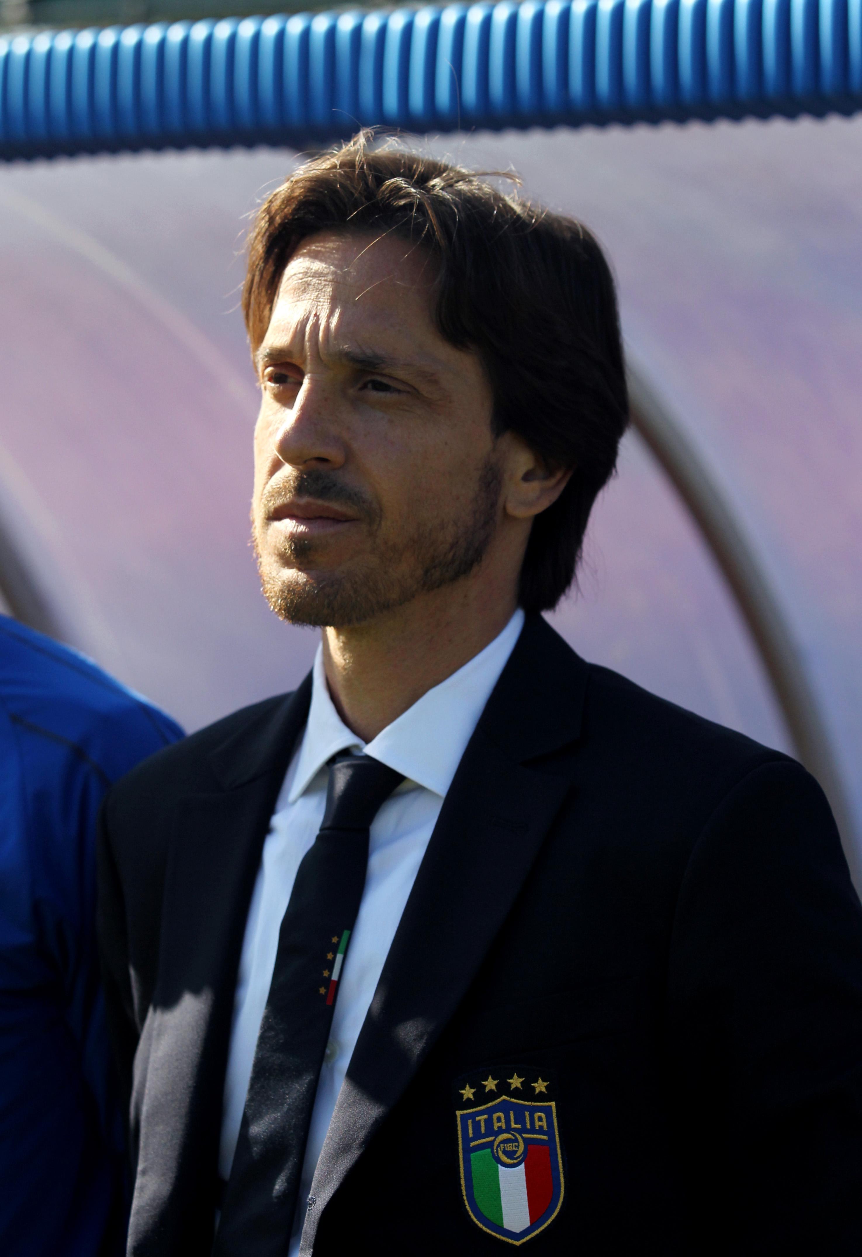 Roma , ITALY - NOVEMBER 16 : Italy U18 head coach Daniele Franceschini looks on during the friendly match between Italy U18 and Repubblica Ceca at Roma on November 16 2018 in Roma, Italy. (Photo by Paolo Bruno/Getty Images)