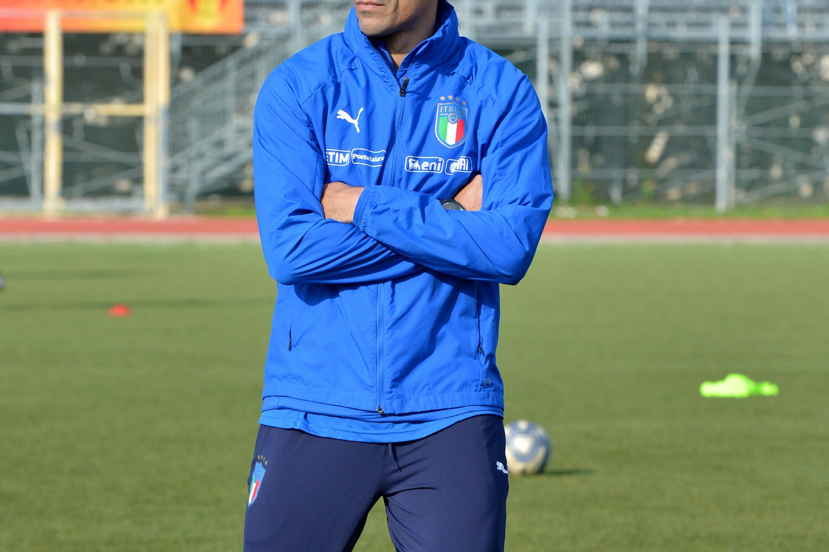 RECANATI, ITALY - NOVEMBER 16: Assistant coach of Italy Bernardo Corradi looks on during the International Friendly match between Italy U19 and Hungary U19 on November 16, 2018 in Recanati, Italy. (Photo by Getty Images/Getty Images)