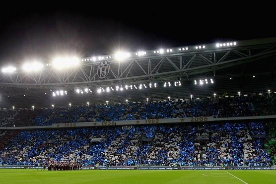 TURIN, ITALY - OCTOBER 06: A general view of the fans during the FIFA 2018 World Cup Qualifier between Italy and Spain at Juventus Stadium on October 6, 2016 in Turin. (Photo by Paolo Bruno/Getty Images)