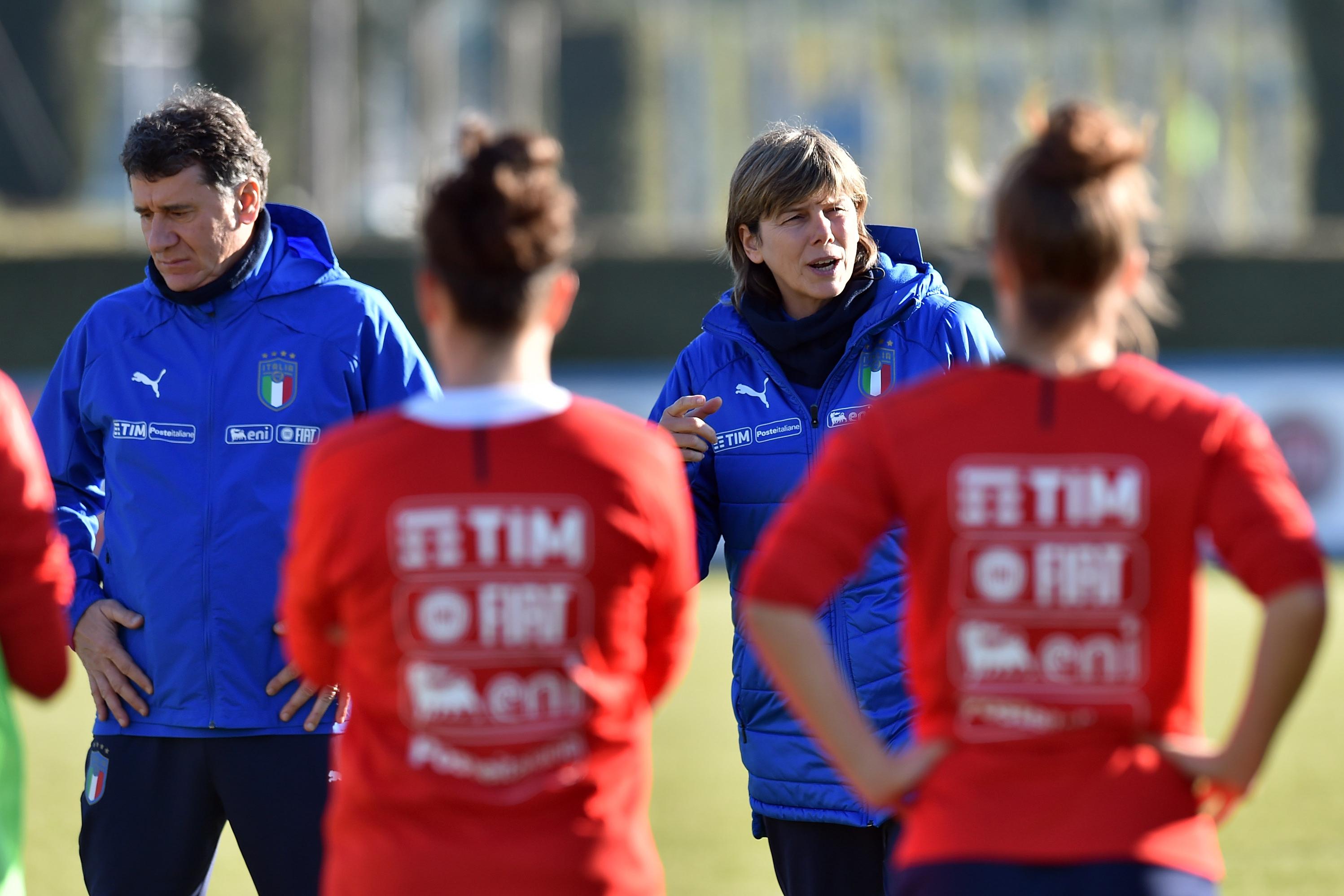 FLORENCE, ITALY - JANUARY 16: Head coach Milena Bertolini issues instructions during a Italy women training session at Centro Tecnico Federale di Coverciano on January 16, 2019 in Florence, Italy. (Photo by Tullio M. Puglia/Getty Images)