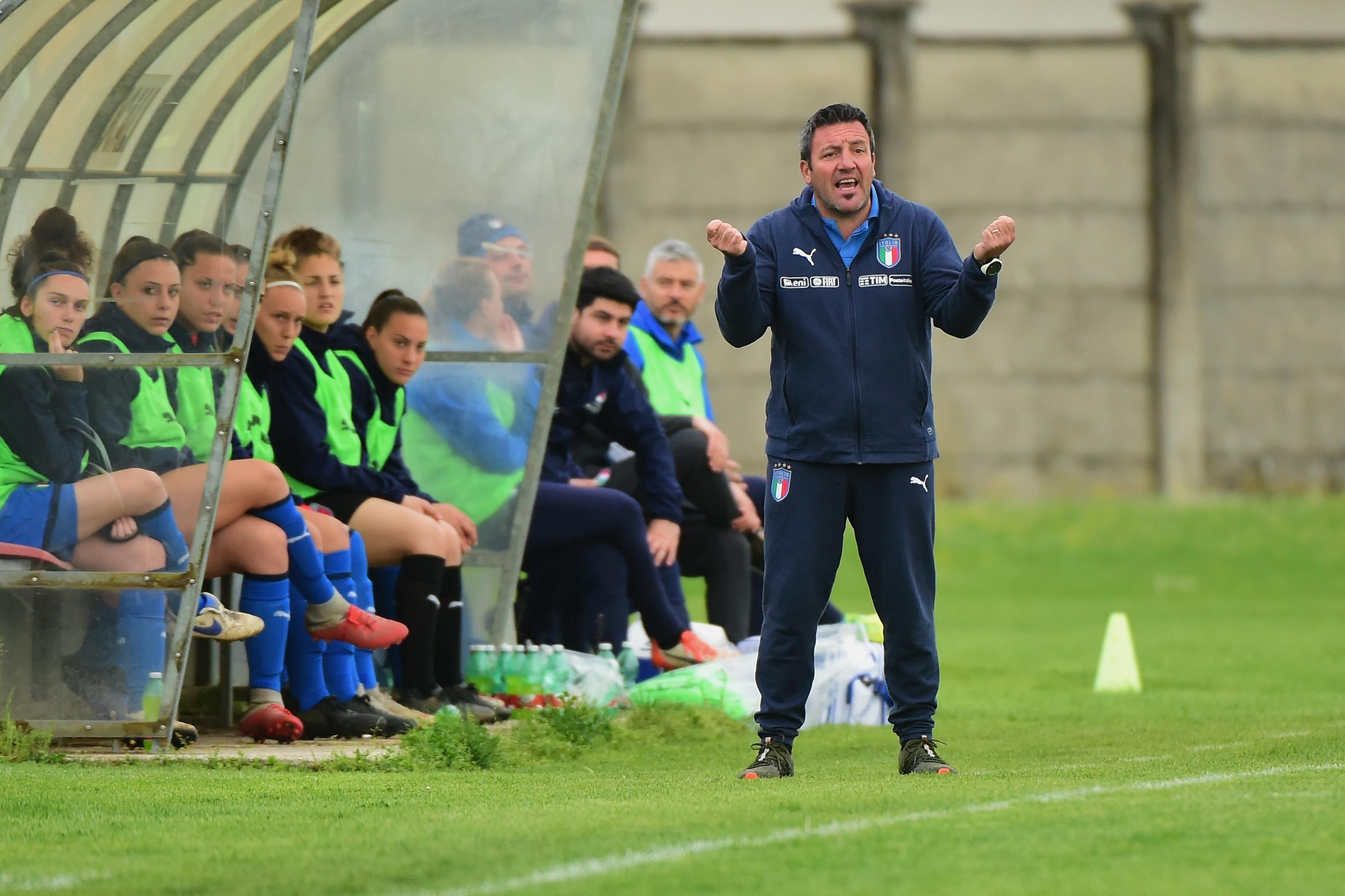 GRADISCA D'ISONZO, ITALY - APRIL 29: Head Coach of Italy Women U16 Jacopo Leandri gestures during the match between Italy Women U16 and Macedonia Women U16 of the Nations Tournament on April 29, 2019 in Gradisca d'Isonzo, Italy. (Photo by Pier Marco Tacca/Getty Images)