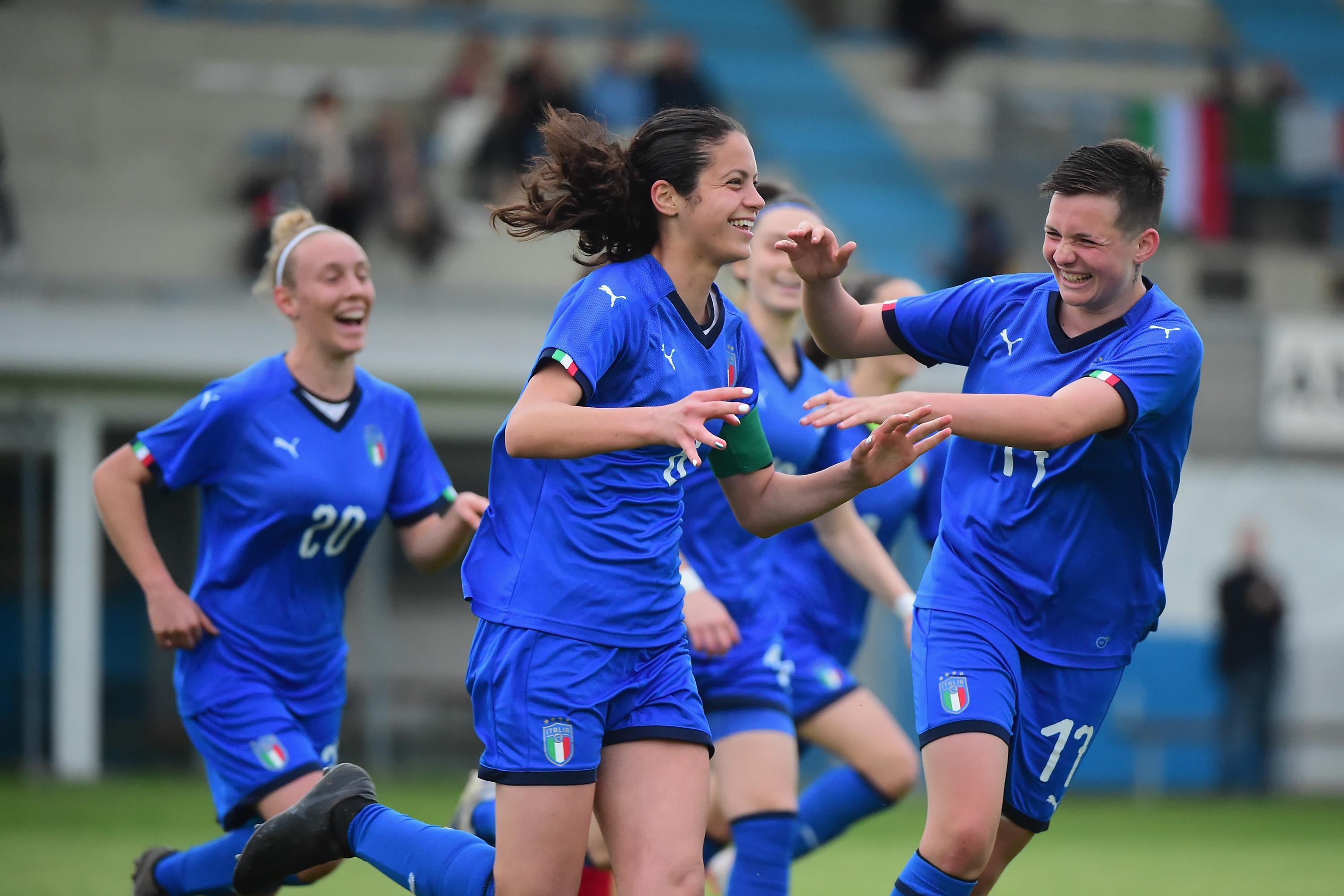 GRADISCA D\\'ISONZO, ITALY - APRIL 29:  (C) Sara Caiazzo of Italy Women U16 Team celebrates her first goal with her teammates during the match between Italy Women U16 and Macedonia Women U16 of the Nations Tournament on April 29, 2019 in Gradisca d\\'Isonzo, Italy.  (Photo by Pier Marco Tacca/Getty Images)