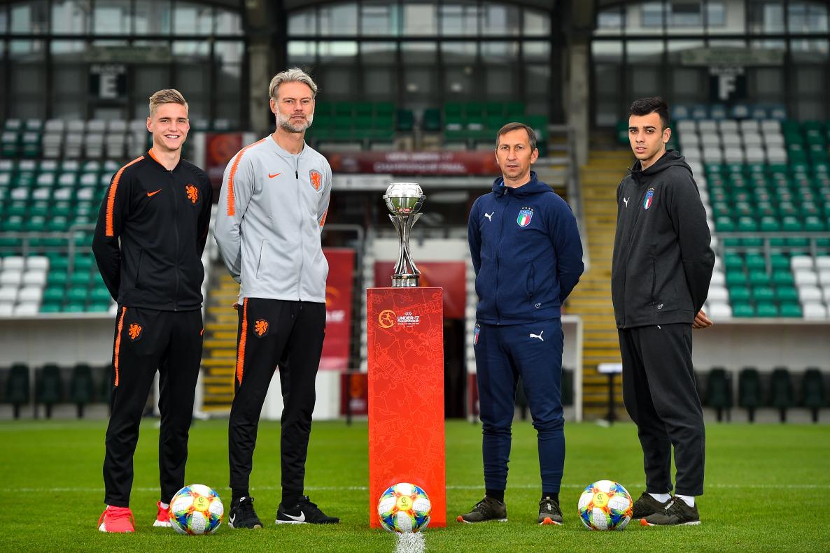 DUBLIN, IRELAND - MAY 18: Kenneth Taylor and Netherlands head coach Peter Van Der Veen, left, and Italy head coach Carmine Nunziata and Simone Panada during the 2019 UEFA European Under-17 Championship pre-final press conference at Tallaght Stadium, on May 18, 2019, in Tallaght, Dublin, Ireland. (Photo by Seb Daly - UEFA/UEFA via Sportsfile)