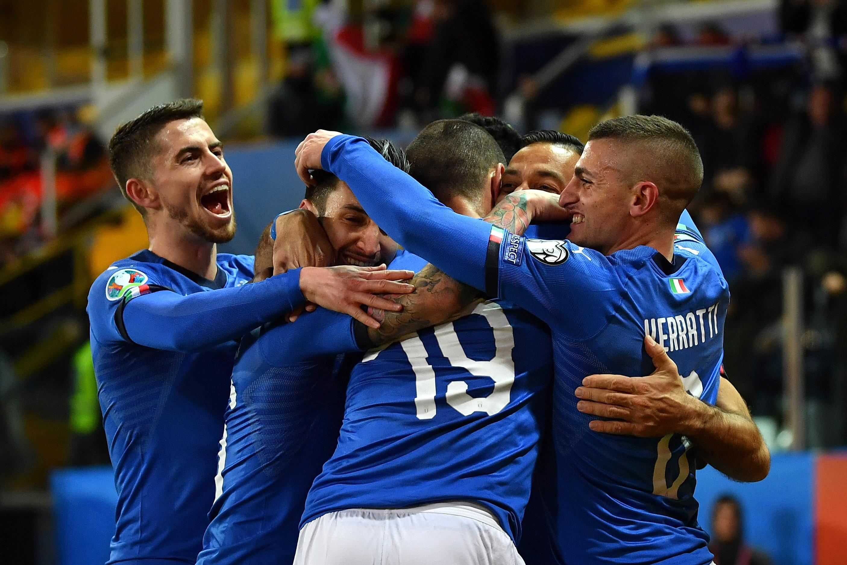 PARMA, ITALY - MARCH 26: Fabio Quagliarella of Italy celebrates his goal of 4-0 with teammates during the 2020 UEFA European Championships group J qualifying match between Italy and Liechtenstein at Ennio Tardini on March 26, 2019 in Parma, Italy.  (Photo by Valerio Pennicino/Getty Images)