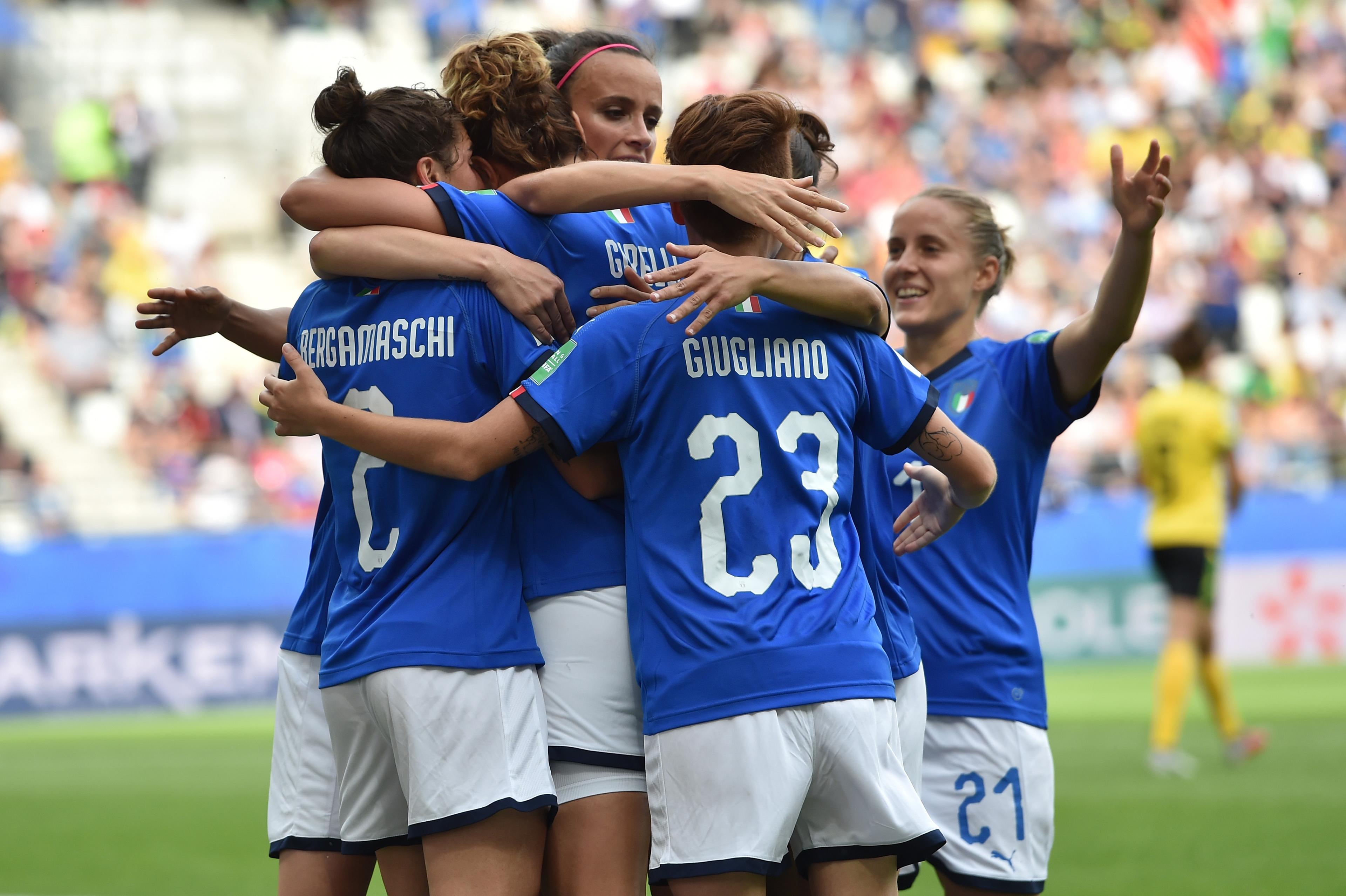 REIMS, FRANCE - JUNE 14: Cristiana Girelli of Italy celebrates after scoring a penalty during the 2019 FIFA Women's World Cup France group C match between Jamaica and Italy at Stade Auguste Delaune on June 14, 2019 in Reims, France. (Photo by Tullio M. Puglia/Getty Images)