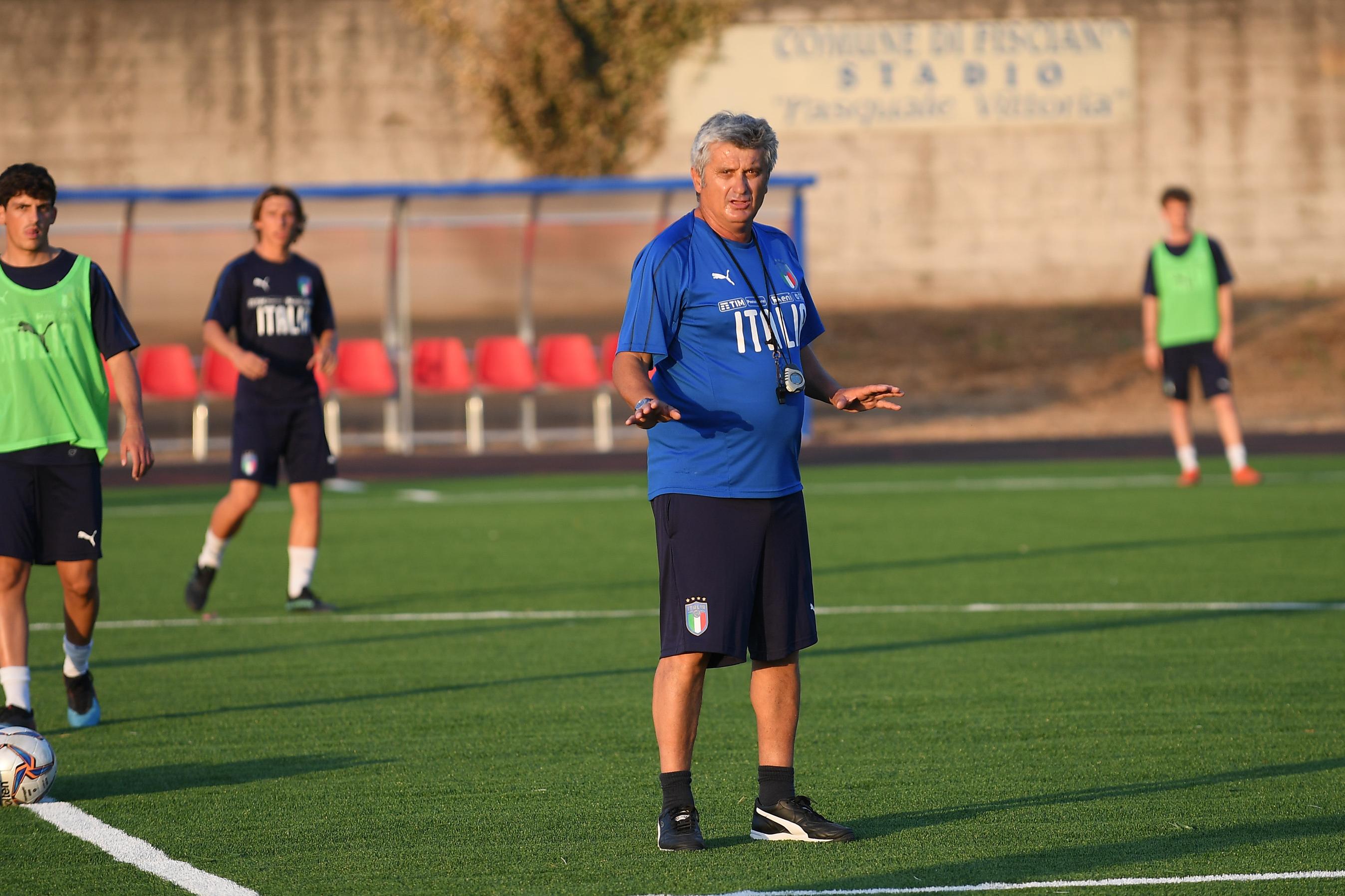 Il giorno degli azzurrini di Arrigoni. Presidente Ghirelli \"Fiducia a questa squadra\"