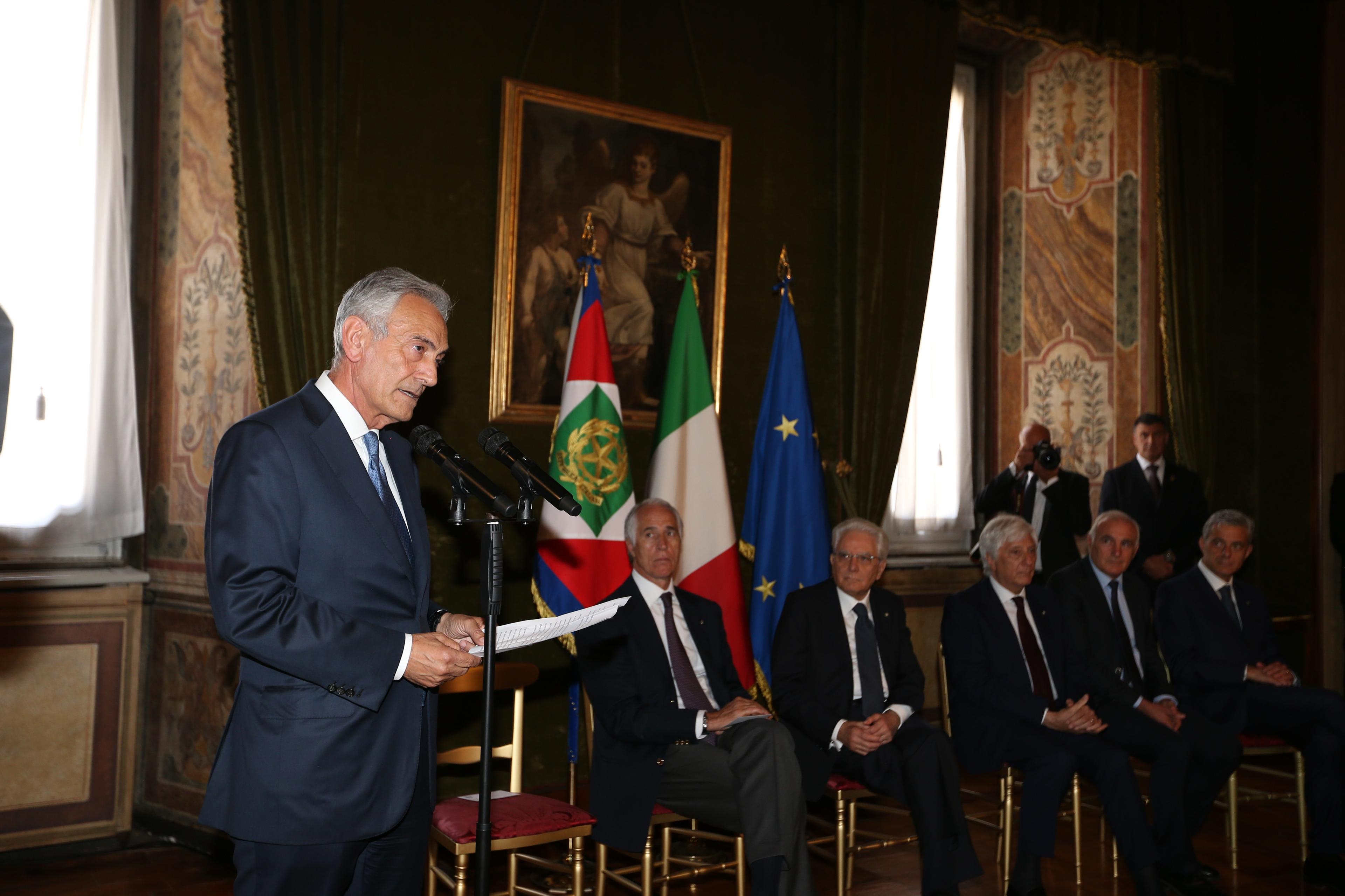 ROME, ITALY - JULY 04: Italian President Sergio Mattarella meets Italy women team at Quirinale on July 4, 2019 in Rome, Italy. (Photo by Paolo Bruno/Getty Images)I (Photo by Paolo Bruno/Getty Images)