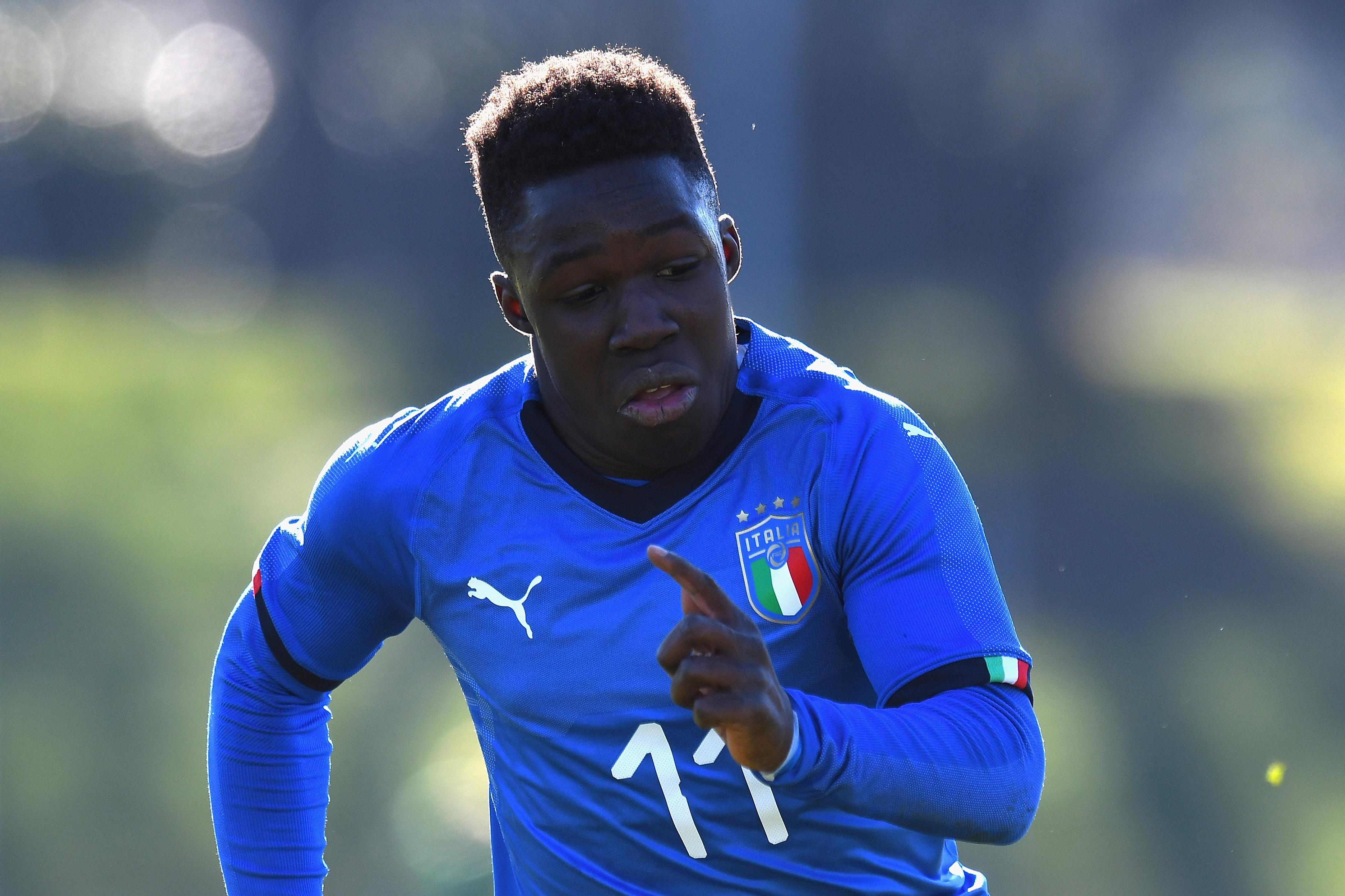 SAVIGNANO SUL RUBICONE, ITALY - DECEMBER 12: Degnand Gnonto of Italy U16 looks on during the International Friendly match between Italy U16 and Turkey U16 on December 12, 2018 in Savignano sul Rubicone, Italy. (Photo by Alessandro Sabattini/Getty Images)