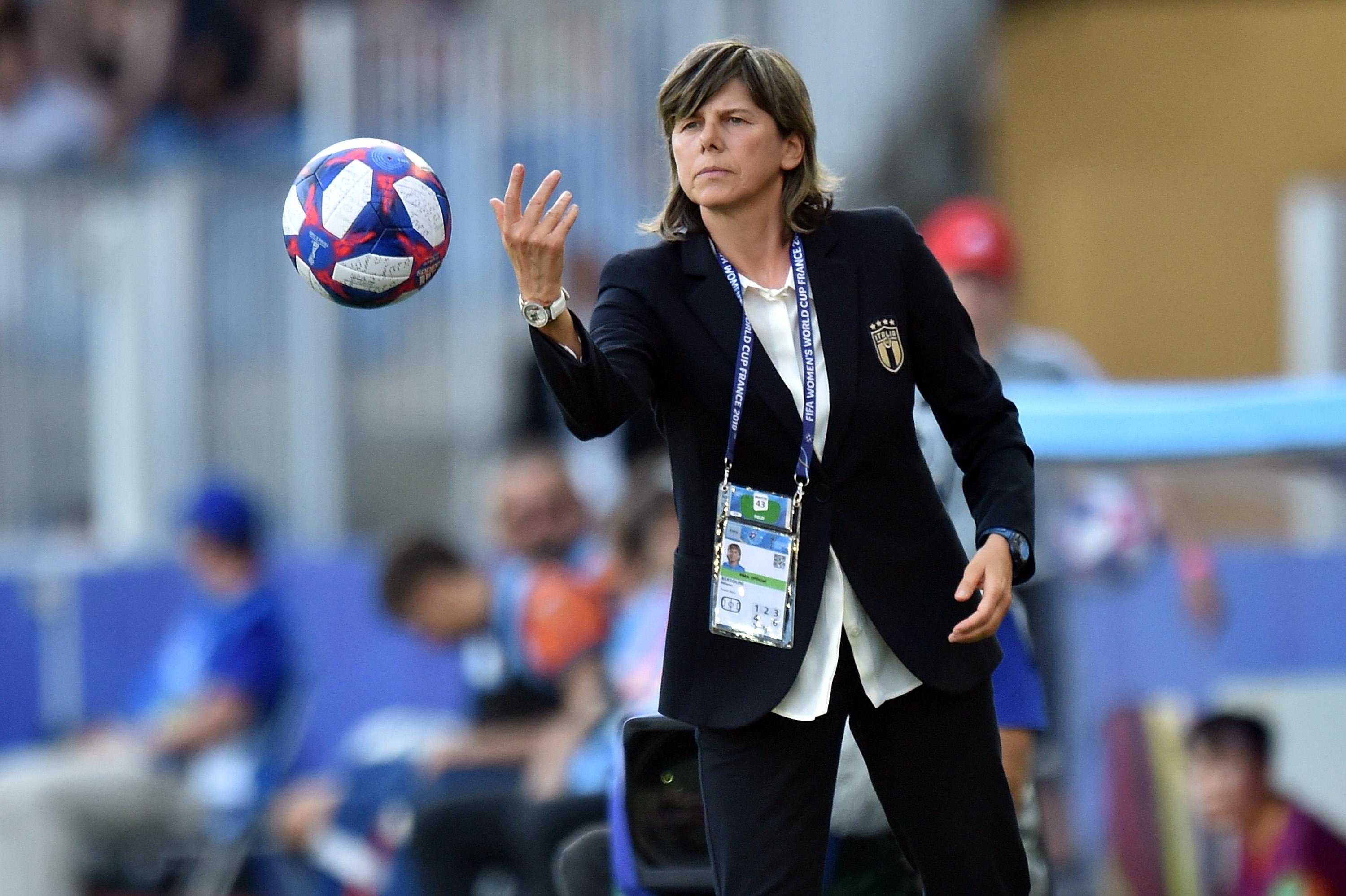 MONTPELLIER, FRANCE - JUNE 25: Head coach Milena Bertolini of Italy Women launches the ball during the 2019 FIFA Women's World Cup France Round Of 16 match between Italy and China at Stade de la Mosson on June 25, 2019 in Montpellier, France. (Photo by Tullio M. Puglia/Getty Images)