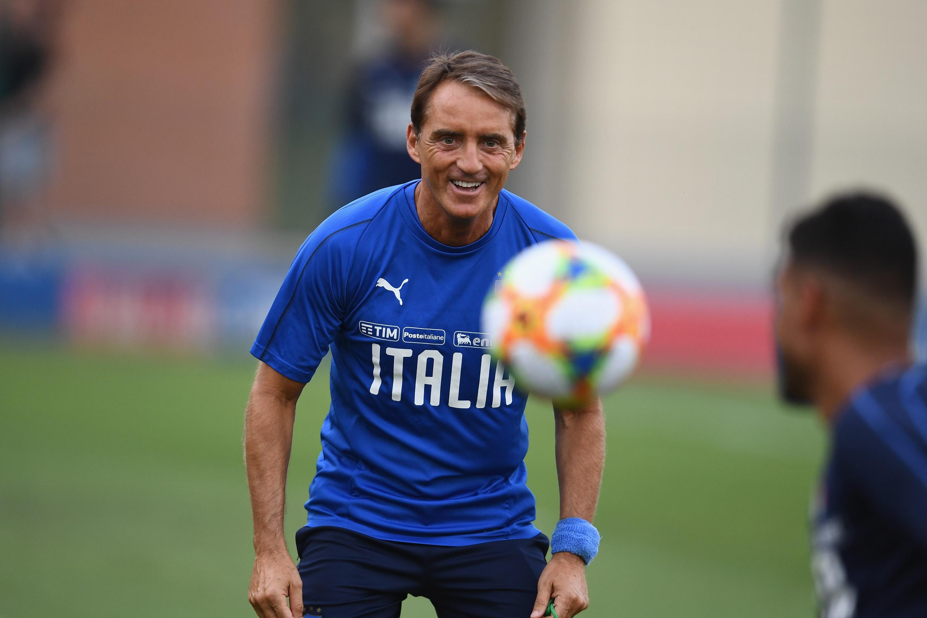 BOLOGNA, ITALY - SEPTEMBER 02:  Head coach Italy Roberto Mancini reacts during a Italy training session on September 2, 2019 in Bologna, Italy.  (Photo by Claudio Villa/Getty Images)