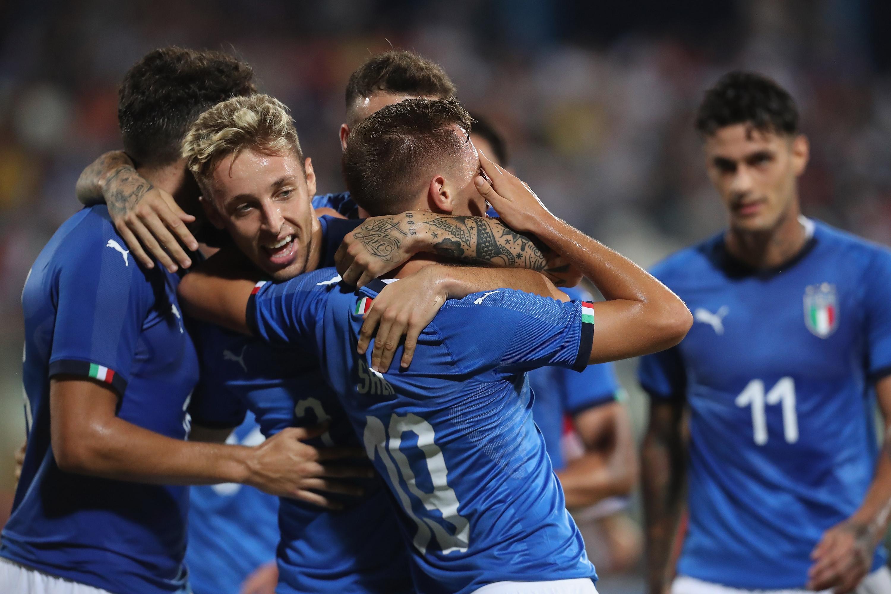 CATANIA, ITALY - SEPTEMBER 06:  Davide Frattesi of Italy celebrates after scoring his team\\'s second gosl goal during the U21 International Friendly match between Italy and Moldova at Stadio Angelo Massimino on September 5, 2019 in Catania, Italy.  (Photo by Maurizio Lagana/Getty Images)