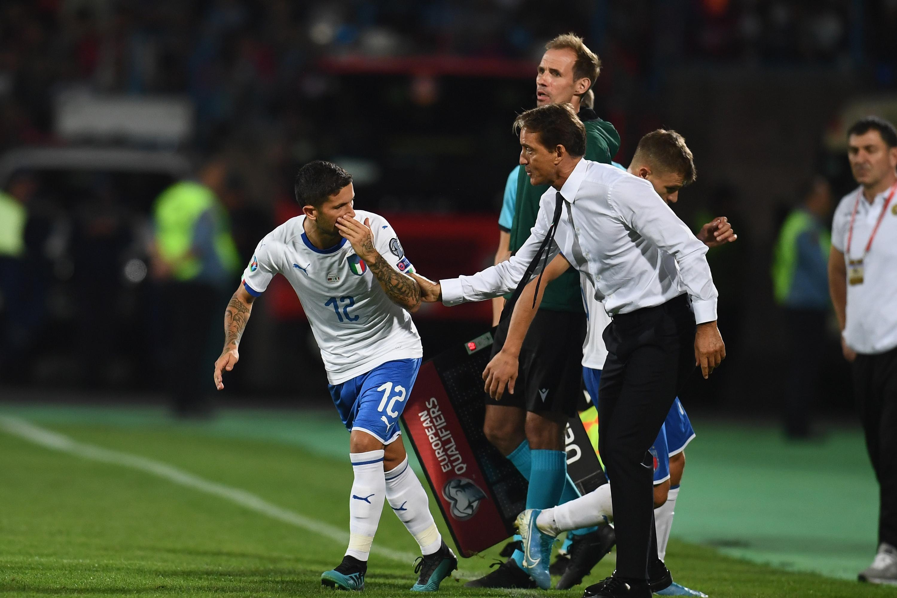 YEREVAN, ARMENIA - SEPTEMBER 05:  Head coach of Italy Roberto Mancini reacts during the UEFA Euro 2020 qualifier between Armenia and Italy at Republican Stadium after Vazgen Sargsyan on September 5, 2019 in Yerevan, Armenia.  (Photo by Claudio Villa/Getty Images)