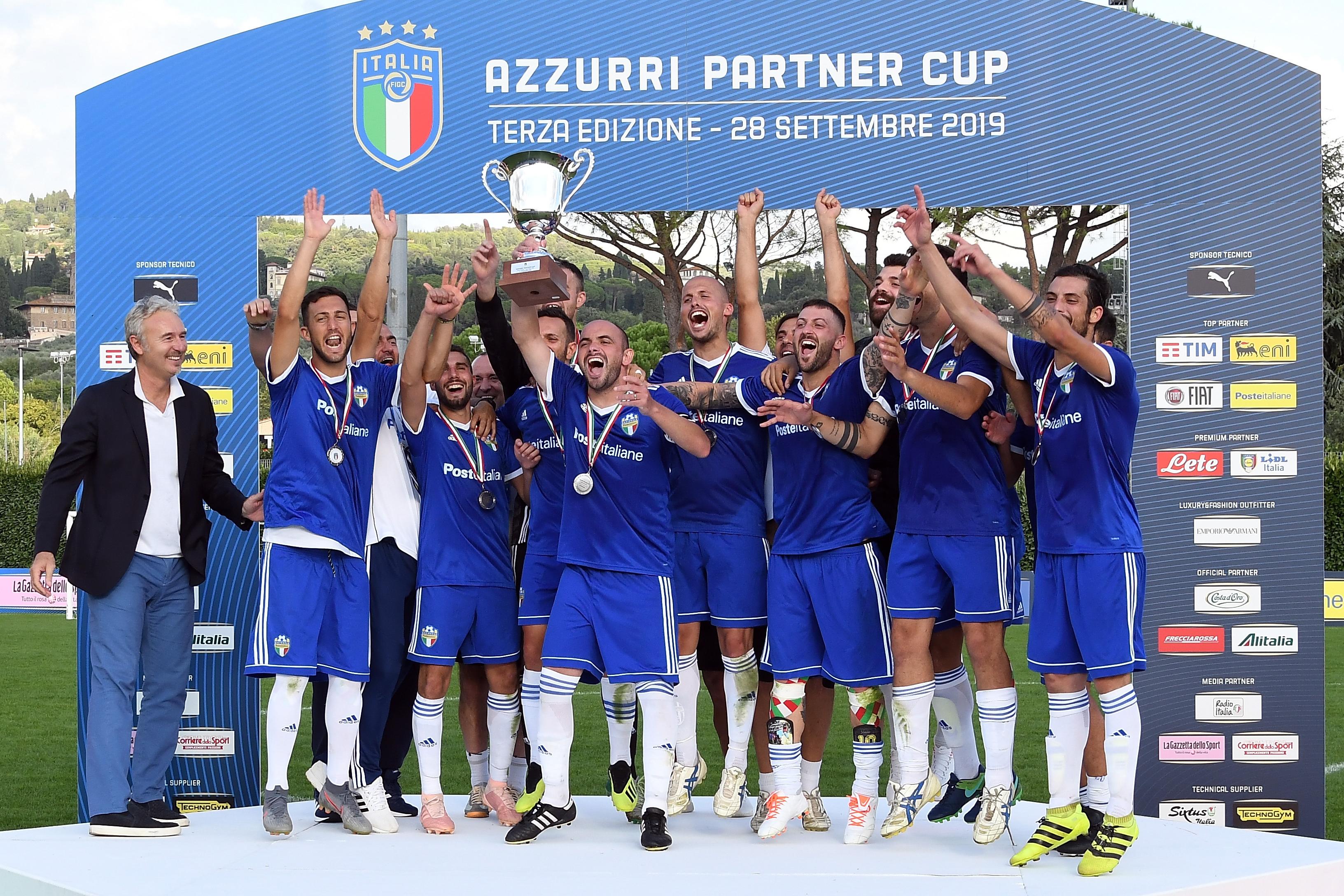 Poste Italiane ancora in trionfo a Coverciano: è loro la terza edizione della Azzurri Partner Cup