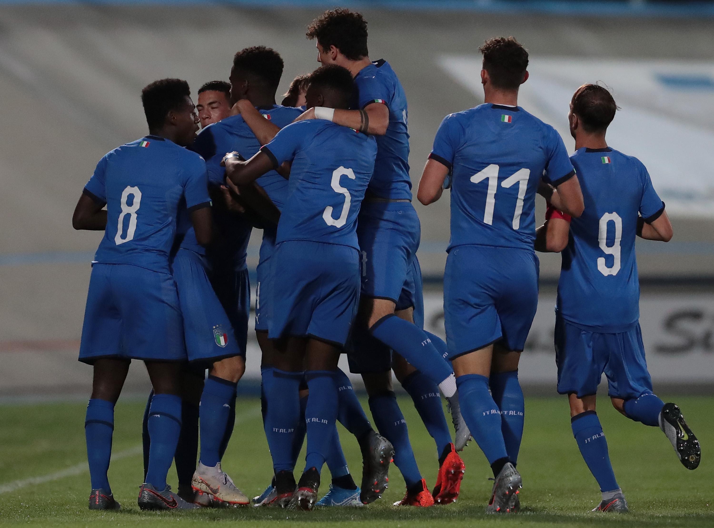 FIORENZUOLA D'ARDA, ITALY - SEPTEMBER 06: Nicolo Fagioli of Italy celebrates with his team-mates after scoring the opening goal during the International Friendly match between Italy U19 and Nethrerlands U19 on September 6, 2019 in Fiorenzuola d'Arda, Italy. (Photo by Emilio Andreoli/Getty Images)