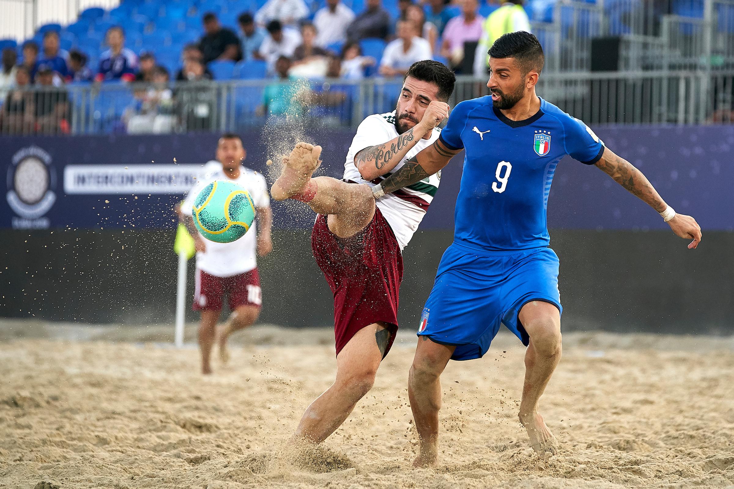 DUBAI, UNITED ARAB EMIRATES - NOVEMBER 09: Intercontinental Beach Soccer Cup Dubai 2019 at Kite Beach on November 09, 2019 in Dubai, United Arab Emirates. (Photo by Manuel Queimadelos / Quality Sport Images)