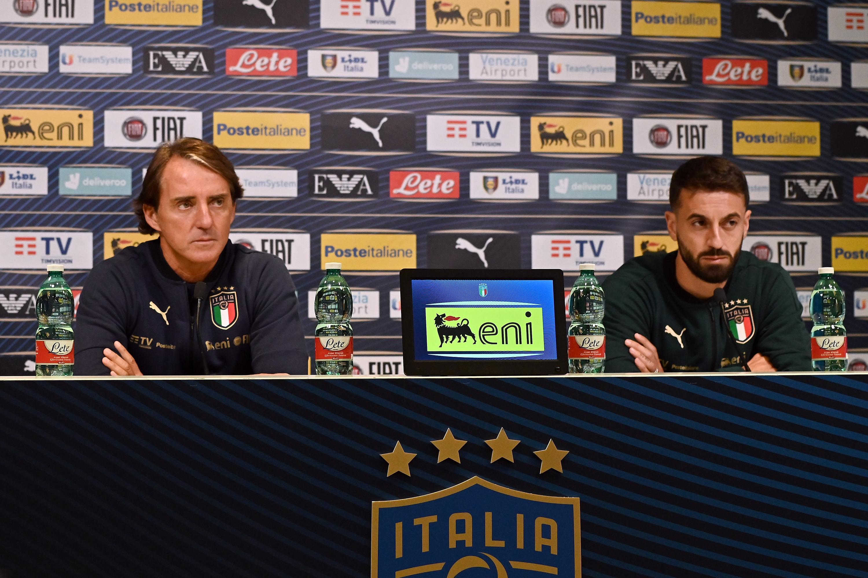 FLORENCE, ITALY - OCTOBER 06:  Head coach Italy Roberto Mancini and Francesco Caputo of Italy  speak with the media during press conference at Centro Tecnico Federale di Coverciano on October 6, 2020 in Florence, Italy.  (Photo by Claudio Villa/Getty Images) *** Local Caption *** Francesco Caputo; Roberto Mancini