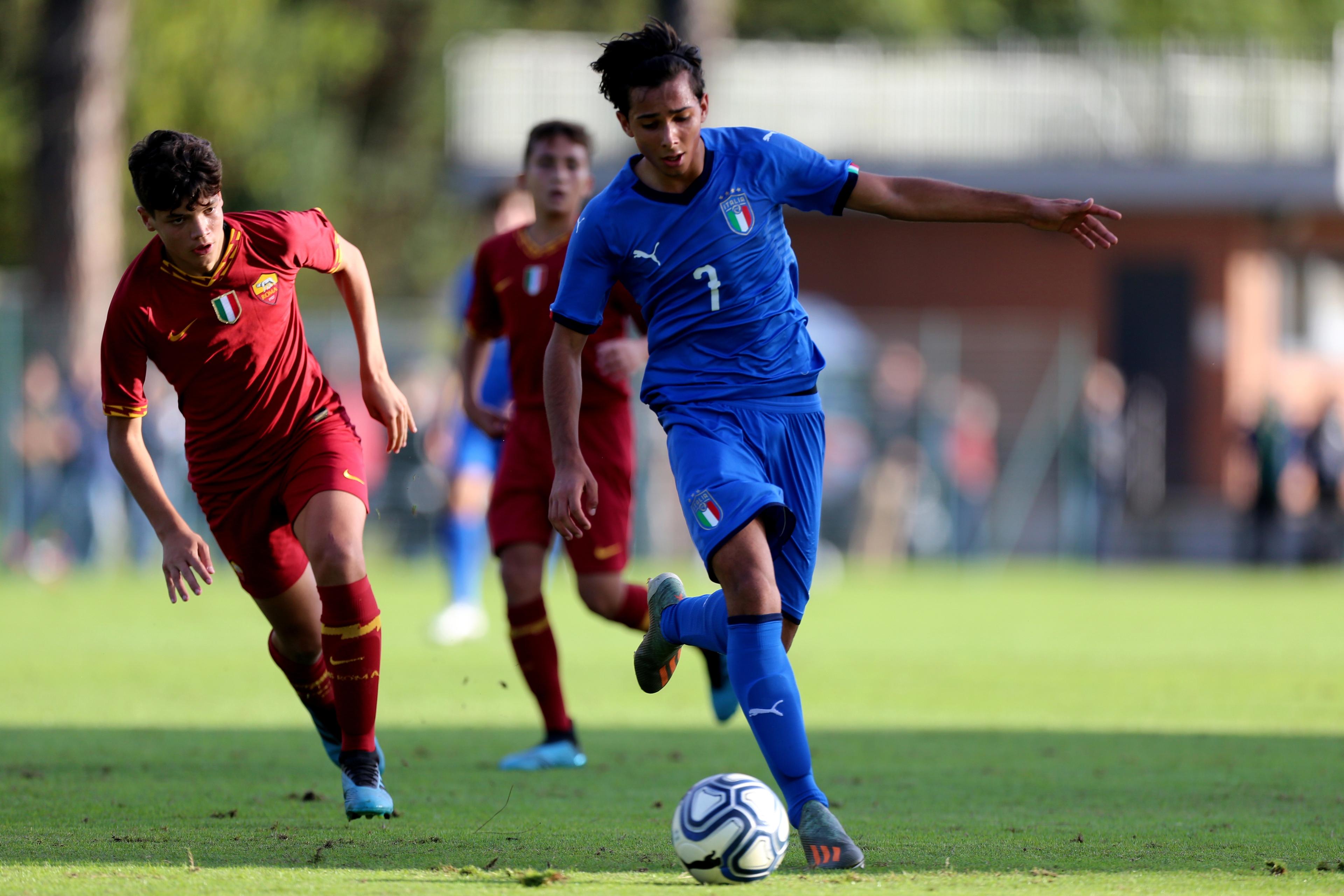 ROME, ITALY - NOVEMBER 6:  Troise in action during the frendly match between Italy U15 and AS Roma U15\\ron NOVEMBER 6, 2019 in Rome, Italy.  (Photo by Paolo Bruno/Getty Images)\\r