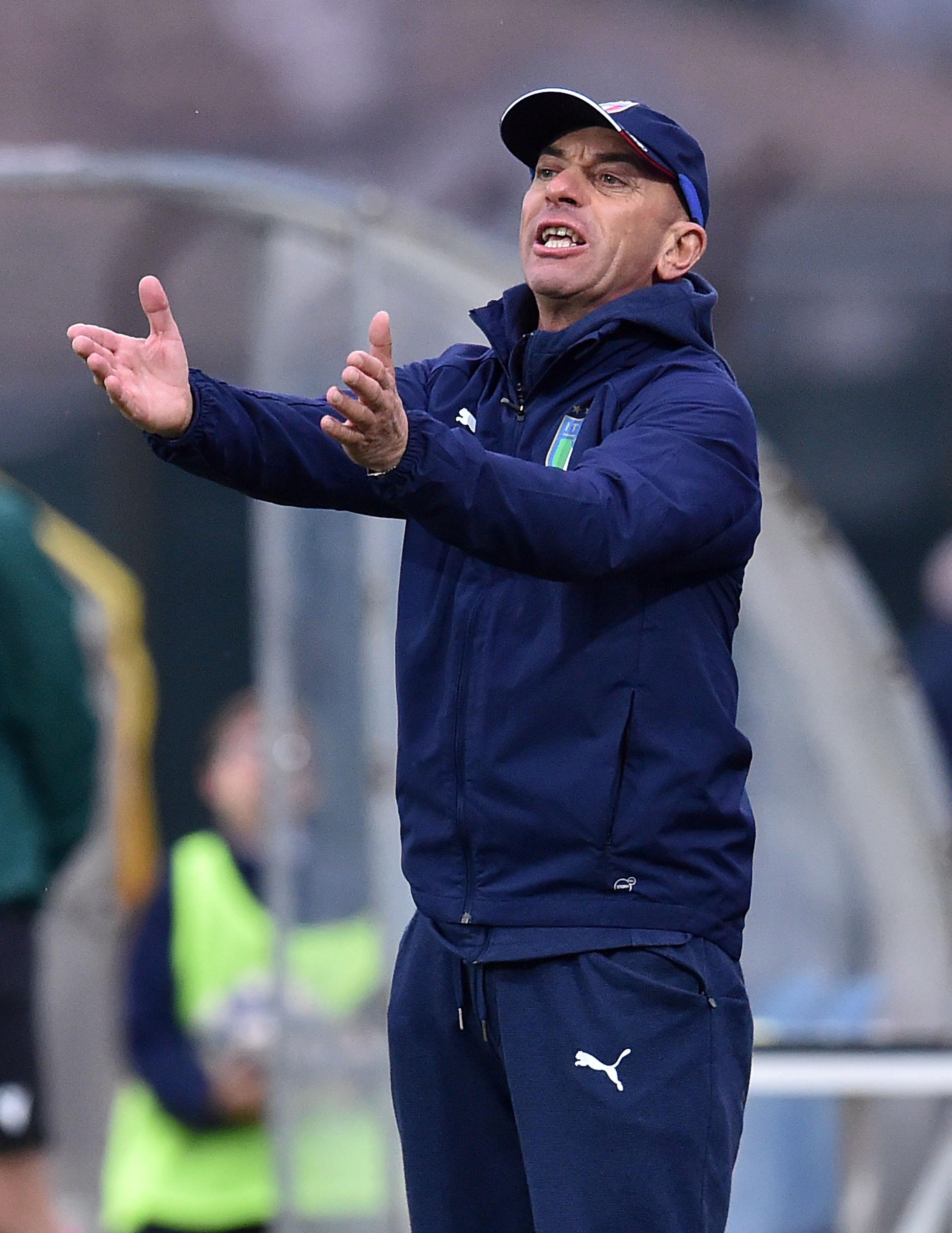 SANT'ARCANGELO DI ROMAGNA, ITALY - NOVEMBER 16: Alberto Bollini head coach of Italy U19 during the UEFA European Under-19 Championship qualifying round match between Italy U19 and Cyprus U19 on November 16, 2019 in Sant'Arcangelo di Romagna, Italy. (Photo by Giuseppe Bellini/Getty Images)