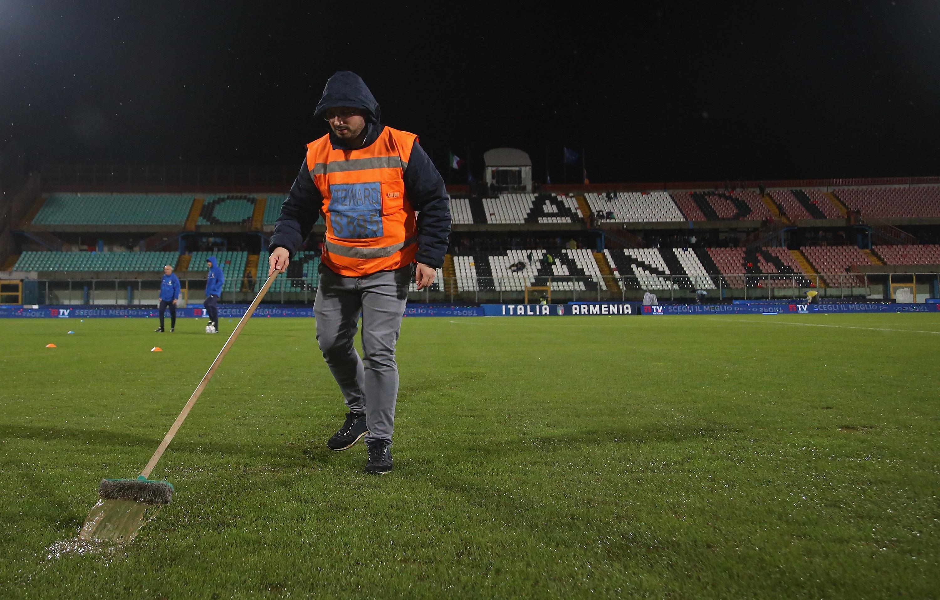 CATANIA, ITALY - NOVEMBER 16: A general view of stadium prior the UEFA U21 European Championship Qualifier match between Italy and Armenia at Stadio Angelo Massimino on November 16, 2019 in Catania, . (Photo by Maurizio Lagana/Getty Images)