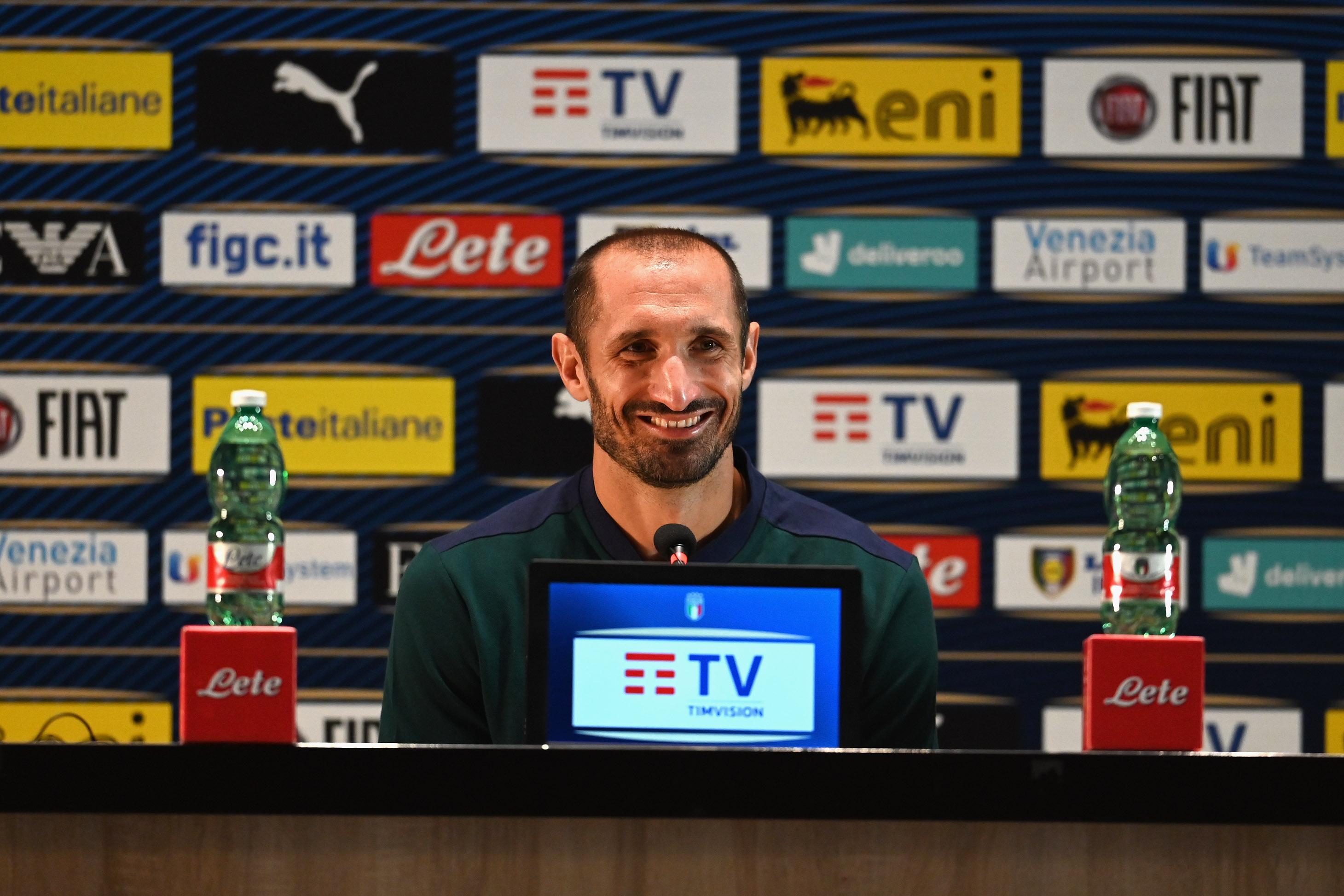 FLORENCE, ITALY - AUGUST 31:  Giorgio Chiellini of Italy speaks with a media during press conference at Centro Tecnico Federale di Coverciano on August 31, 2020 in Florence, Italy.  (Photo by Claudio Villa/Getty Images) *** Local Caption *** Giorgio Chiellini