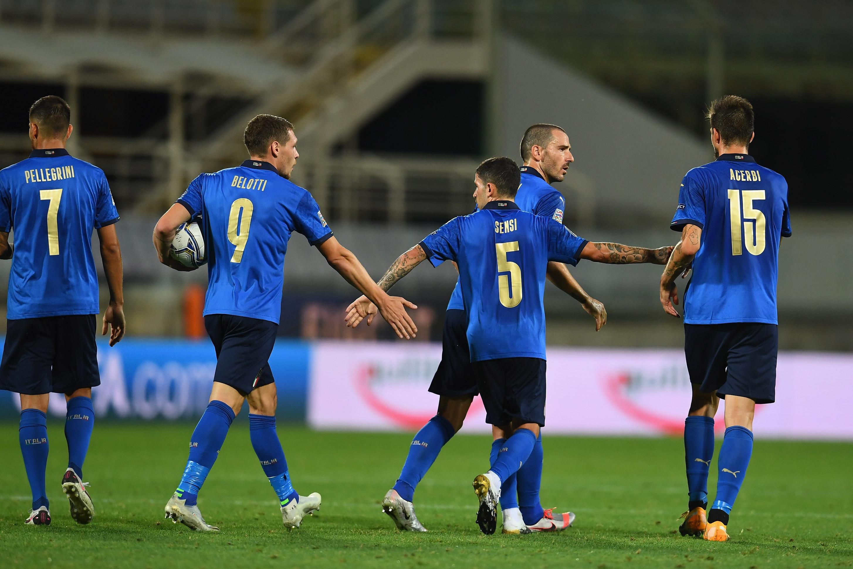 FLORENCE, ITALY - SEPTEMBER 04:  Stefano Sensi of FC Internazionale celebrates after scoring the first goal during the UEFA Nations League group stage match between Italy and Bosnia and Herzegovina at Artemio Franchi on September 4, 2020 in Florence, Italy.  (Photo by Claudio Villa/Getty Images) *** Local Caption *** Stefano Sensi