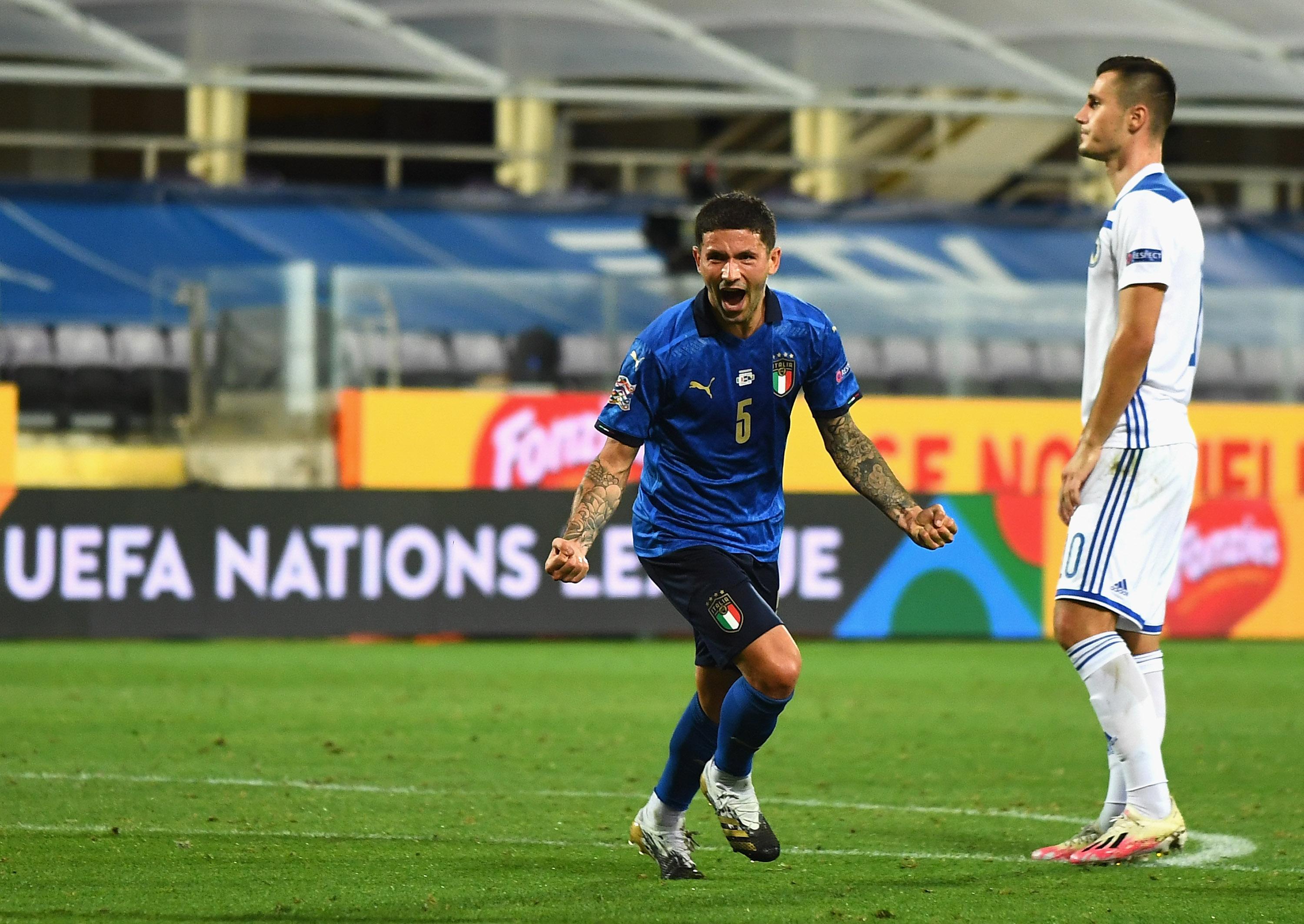 FLORENCE, ITALY - SEPTEMBER 04: Stefano Sensi of FC Internazionale celebrates after scoring the first goal during the UEFA Nations League group stage match between Italy and Bosnia and Herzegovina at Artemio Franchi on September 4, 2020 in Florence, Italy. (Photo by Claudio Villa/Getty Images) *** Local Caption *** Stefano Sensi
