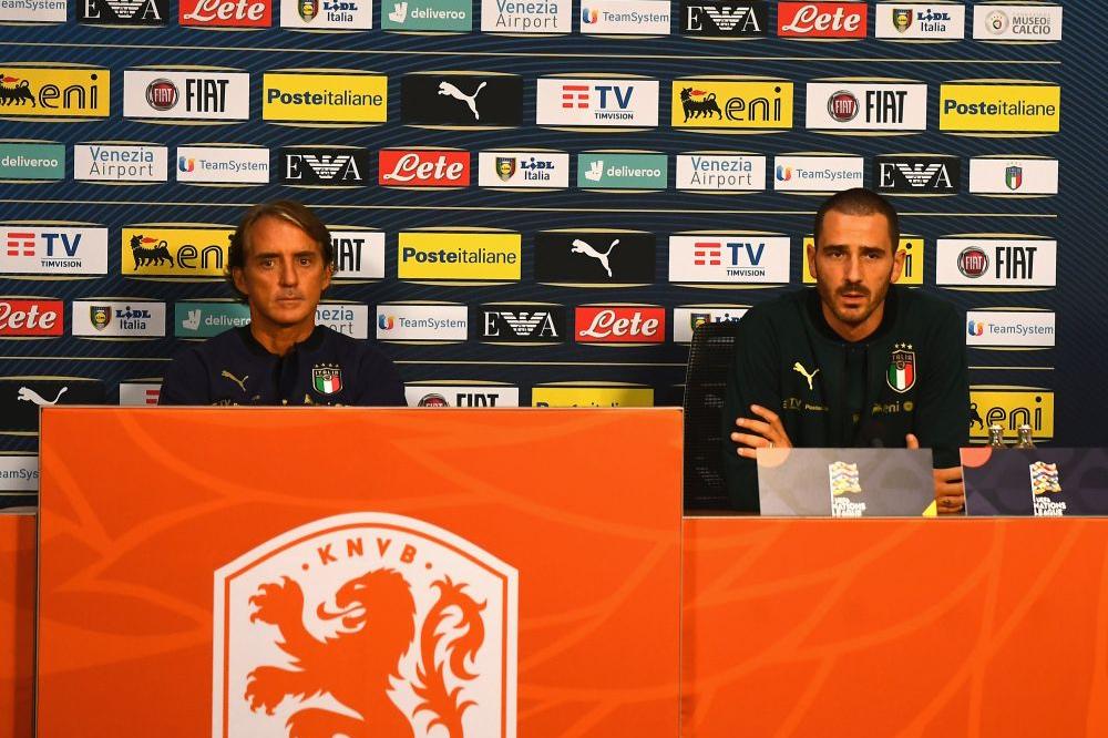 AMSTERDAM, NETHERLANDS - SEPTEMBER 06:  Head coach Italy Roberto Mancini and Leonardo Bonucci of Italy speak with the media during a press conference at Johan Cruijff Arena on September 6, 2020 in Amsterdam, Netherlands.  (Photo by Claudio Villa/Getty Images) *** Local Caption *** Roberto Mancini