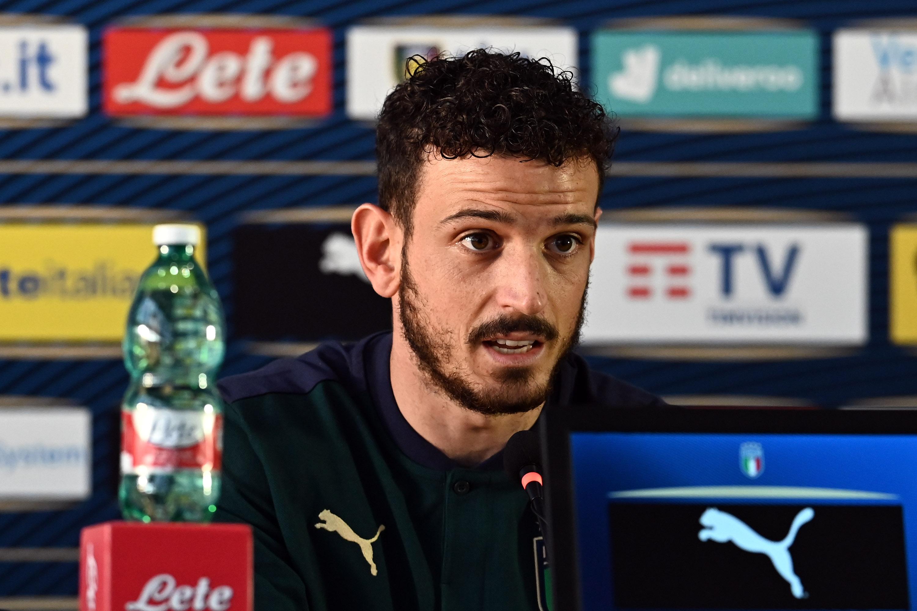 FLORENCE, ITALY - OCTOBER 05:  Alessandro Florenzi of Italy speaks with the media during press conference at Centro Tecnico Federale di Coverciano on October 5, 2020 in Florence, Italy.  (Photo by Claudio Villa/Getty Images) *** Local Caption *** Alessandro Florenzi
