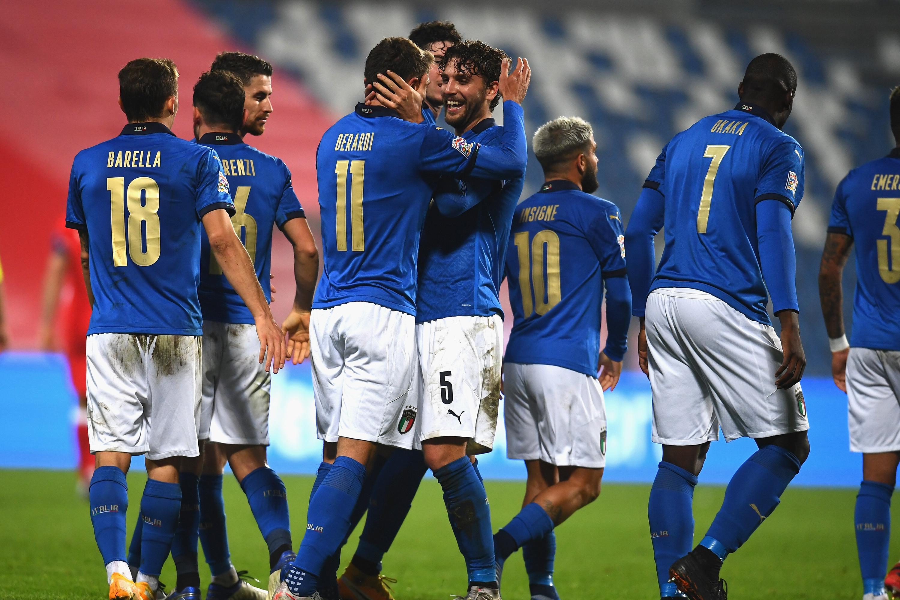 REGGIO NELL\\'EMILIA, ITALY - NOVEMBER 15:  Domenico Berardi of Italy celebrates with team-mates after scoring the goal during the UEFA Nations League group stage match between Italy and Poland at Mapei Stadium - Citta\\' del Tricolore on November 15, 2020 in Reggio nell\\'Emilia, Italy.  (Photo by Claudio Villa/Getty Images) *** Local Caption *** Domenico Berardi