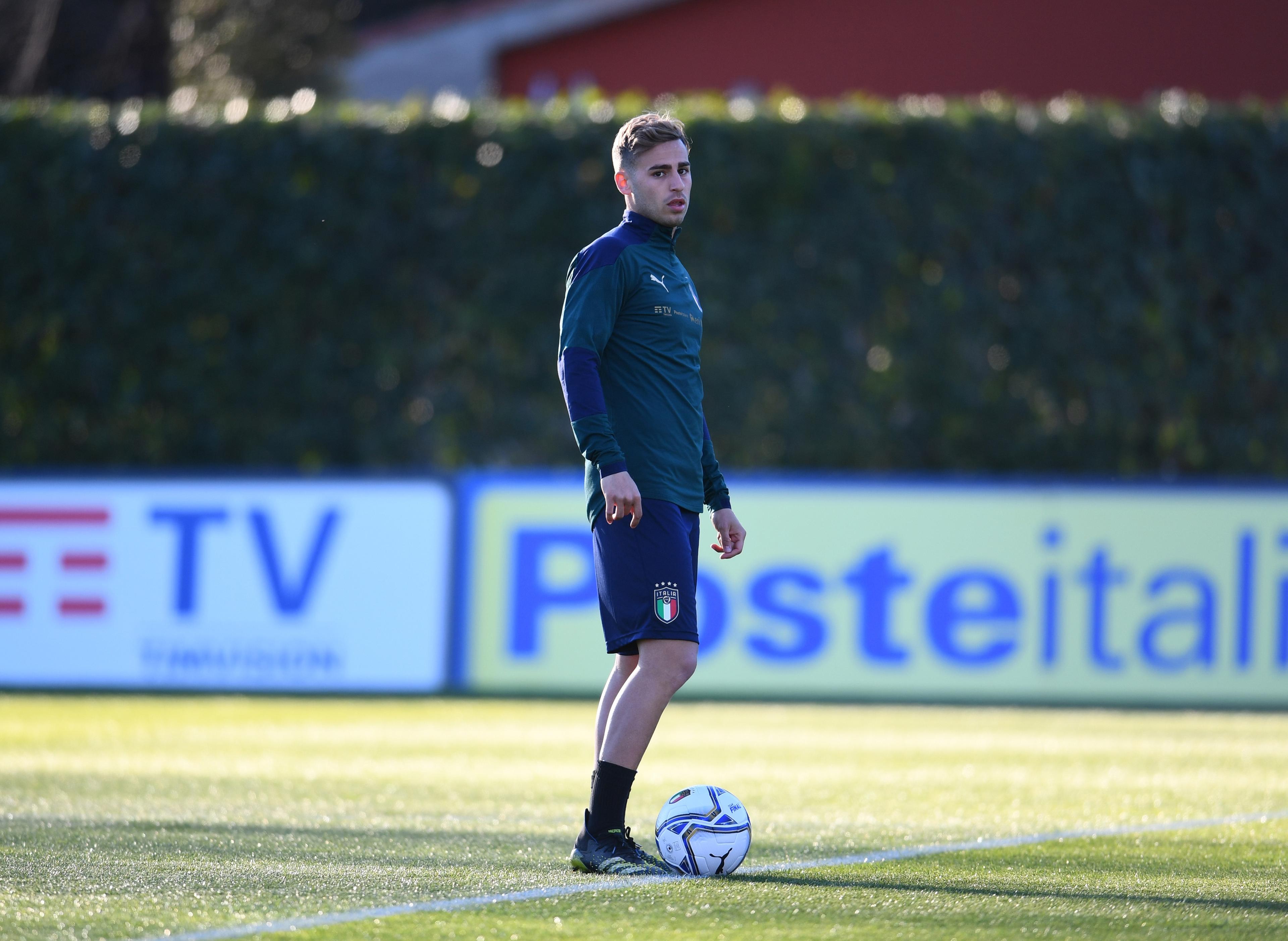 FLORENCE, ITALY - MARCH 22: Matteo Ricci looks on during an Italy training session at Centro Tecnico Federale di Coverciano on March 22, 2021 in Florence, Italy. (Photo by Claudio Villa/Getty Images)