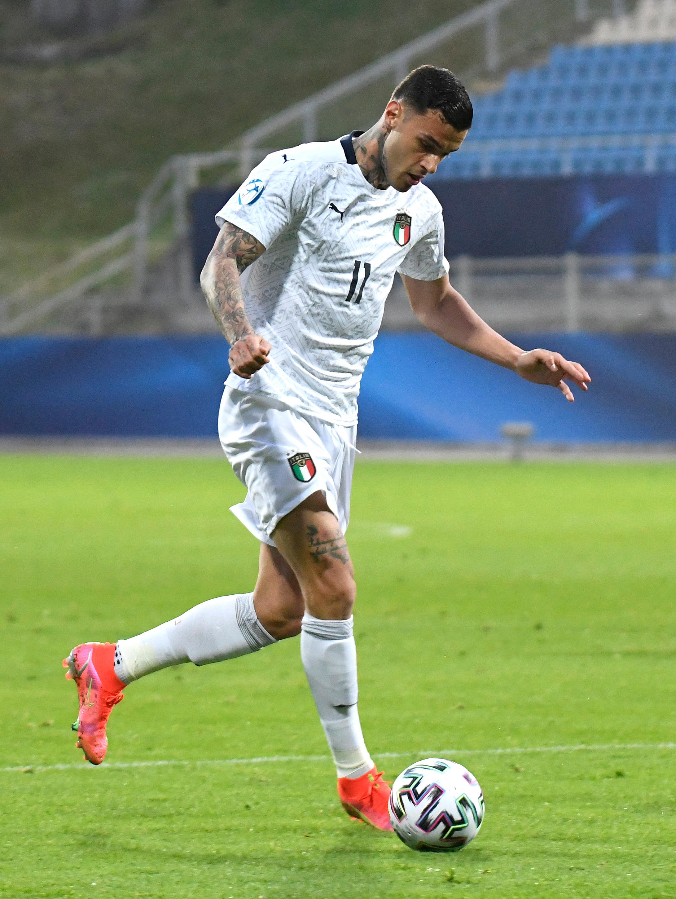 CELJE, SLOVENIA - MARCH 24: Gianluca Scamacca of Italy runs with the ball during the 2021 UEFA European Under-21 Championship Group B match between Czech Republic and Italy at Stadion Celje on March 24, 2021 in Celje, Slovenia. Sporting stadiums around Slovenia remain under strict restrictions due to the Coronavirus Pandemic as Government social distancing laws prohibit fans inside venues resulting in games being played behind closed doors. (Photo by Jurij Kodrun/Getty Images)