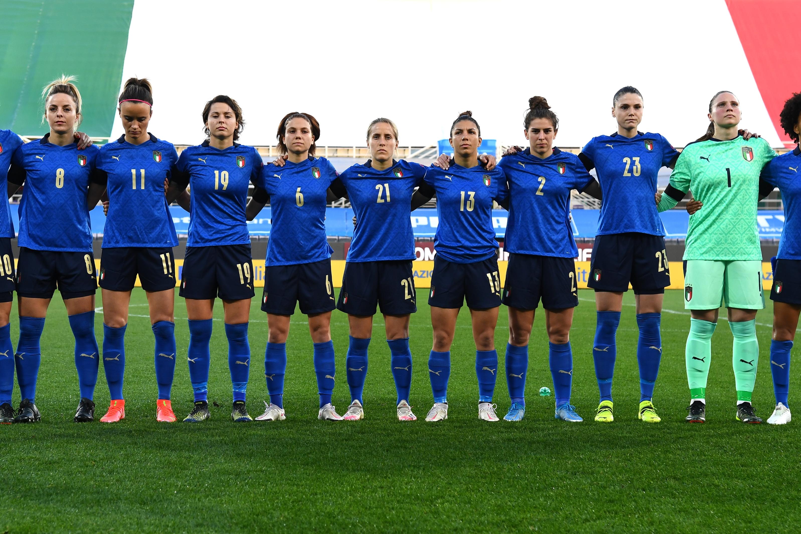 FLORENCE, ITALY - FEBRUARY 24: Italy team during the UEFA Women\\'s EURO 2022 Qualifier match between Italy and Israel at Stadio Artemio Franchi on February 24, 2021 in Florence, Italy. (Photo by Claudio Villa/Getty Images)