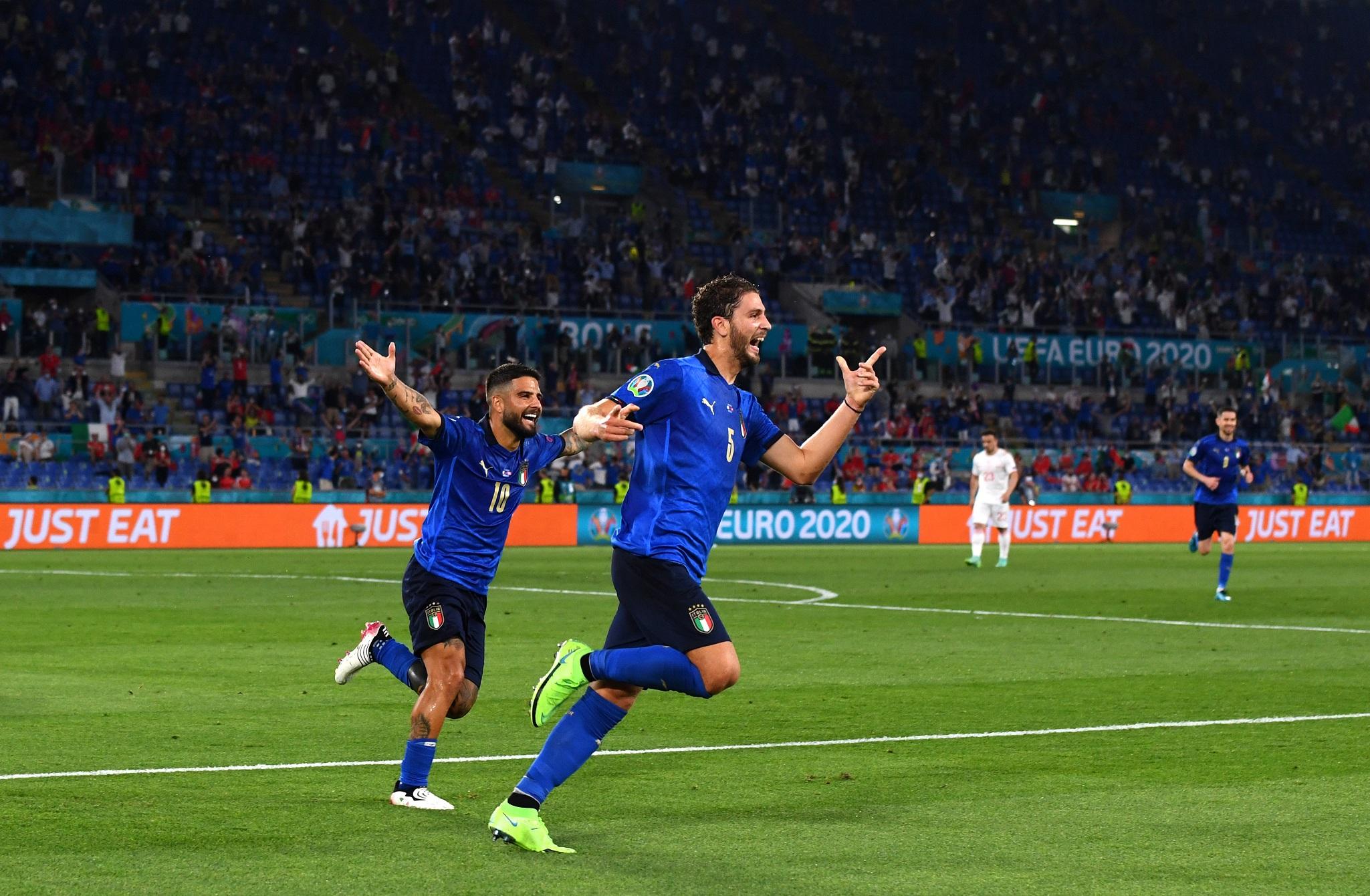 ROME, ITALY - JUNE 16: Manuel Locatelli of Italy celebrates after scoring their side's first goal during the UEFA Euro 2020 Championship Group A match between Italy and Switzerland at Olimpico Stadium on June 16, 2021 in Rome, Italy. (Photo by Claudio Villa/Getty Images)