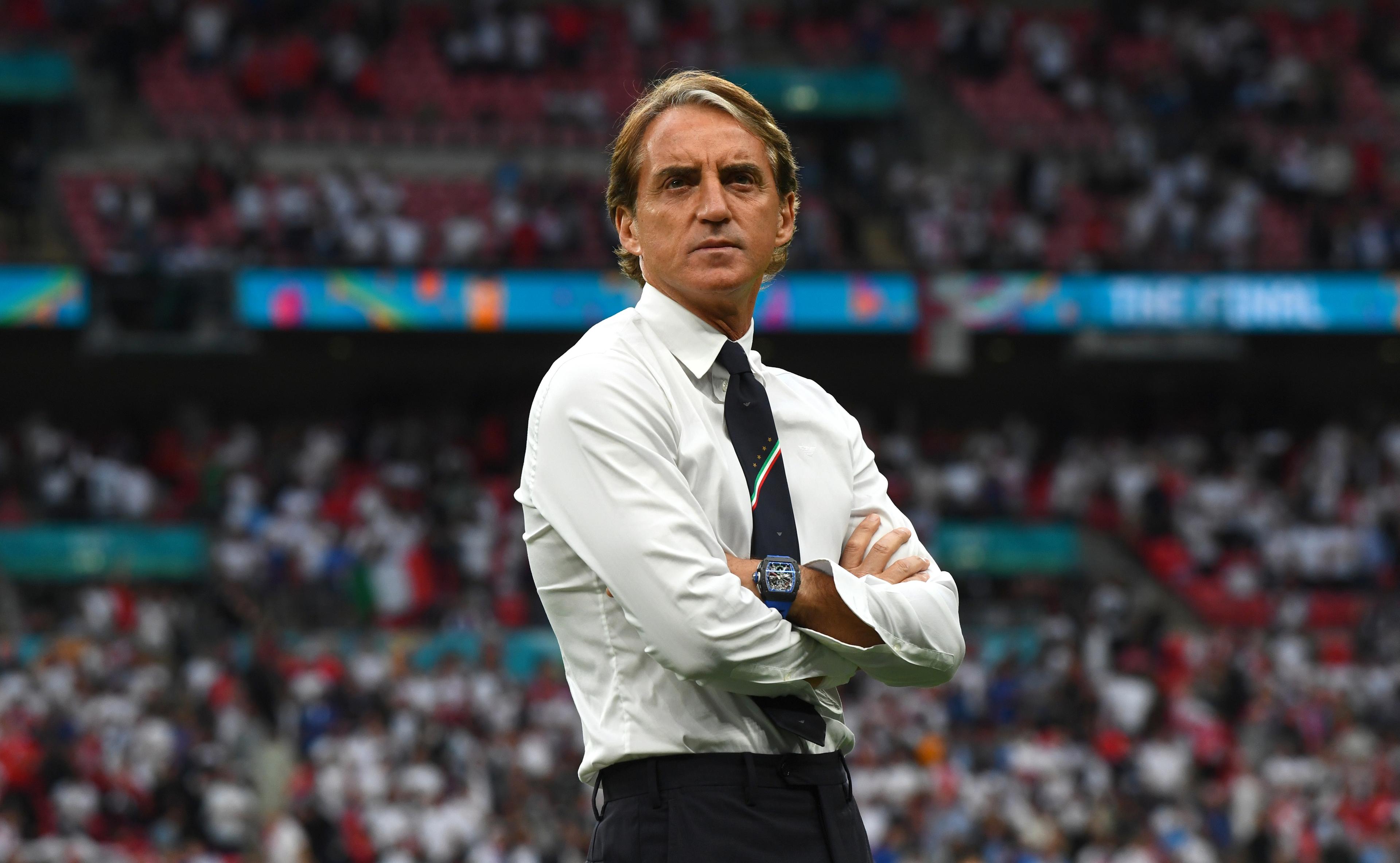 LONDON, ENGLAND - JULY 11: Roberto Mancini, Head Coach of Italy looks on prior to the UEFA Euro 2020 Championship Final between Italy and England at Wembley Stadium on July 11, 2021 in London, England. (Photo by Claudio Villa/Getty Images)