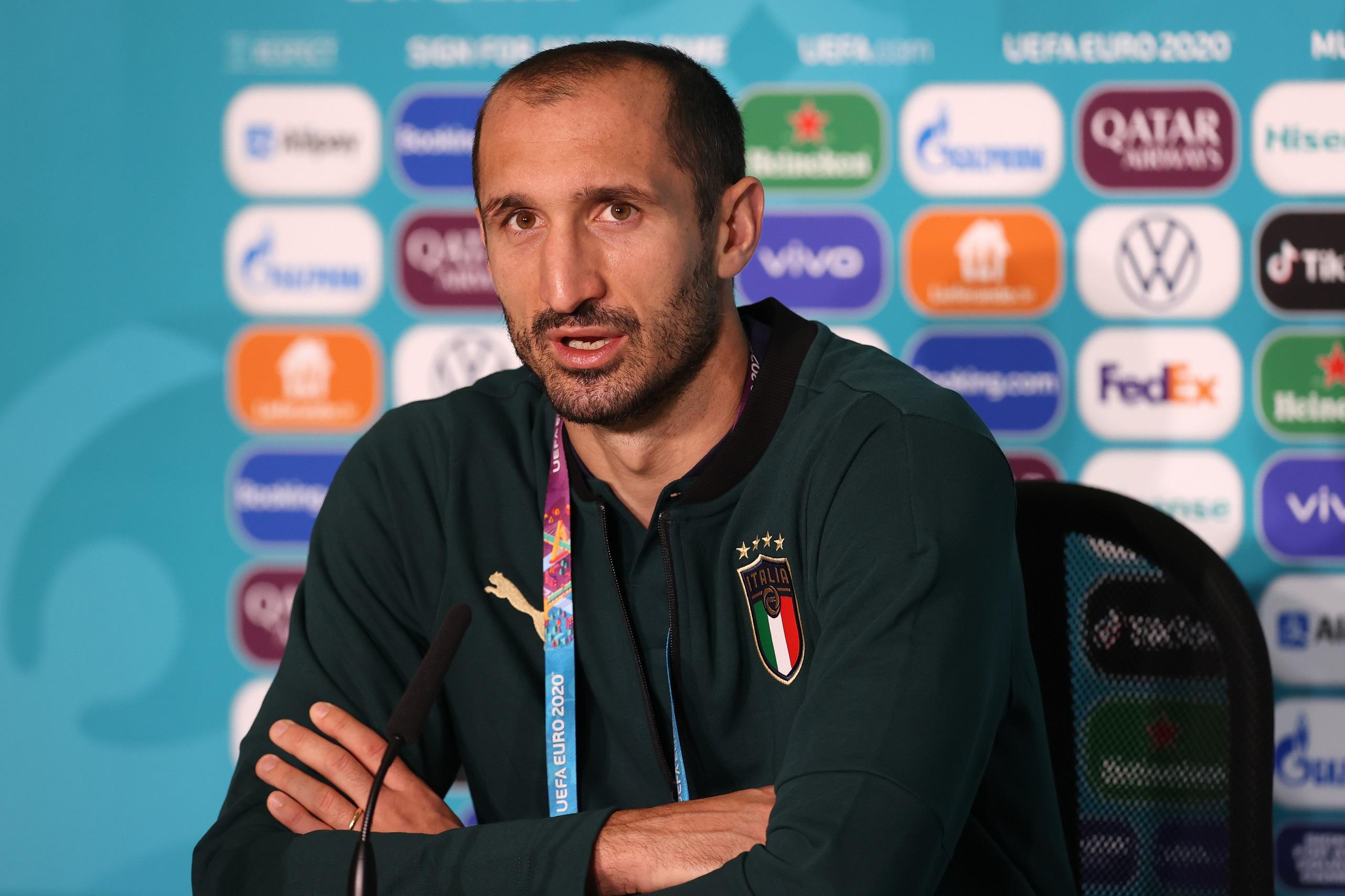 MUNICH, GERMANY - JULY 01: In this handout picture provided by UEFA, Giorgio Chiellini of Italy speaks to the media during the Italy Press Conference ahead of the Euro 2020 Quarter Final match between Italy and Belgium at Fussball Arena Muenchen on July 01, 2021 in Munich, Germany. (Photo by UEFA/UEFA via Getty Images)