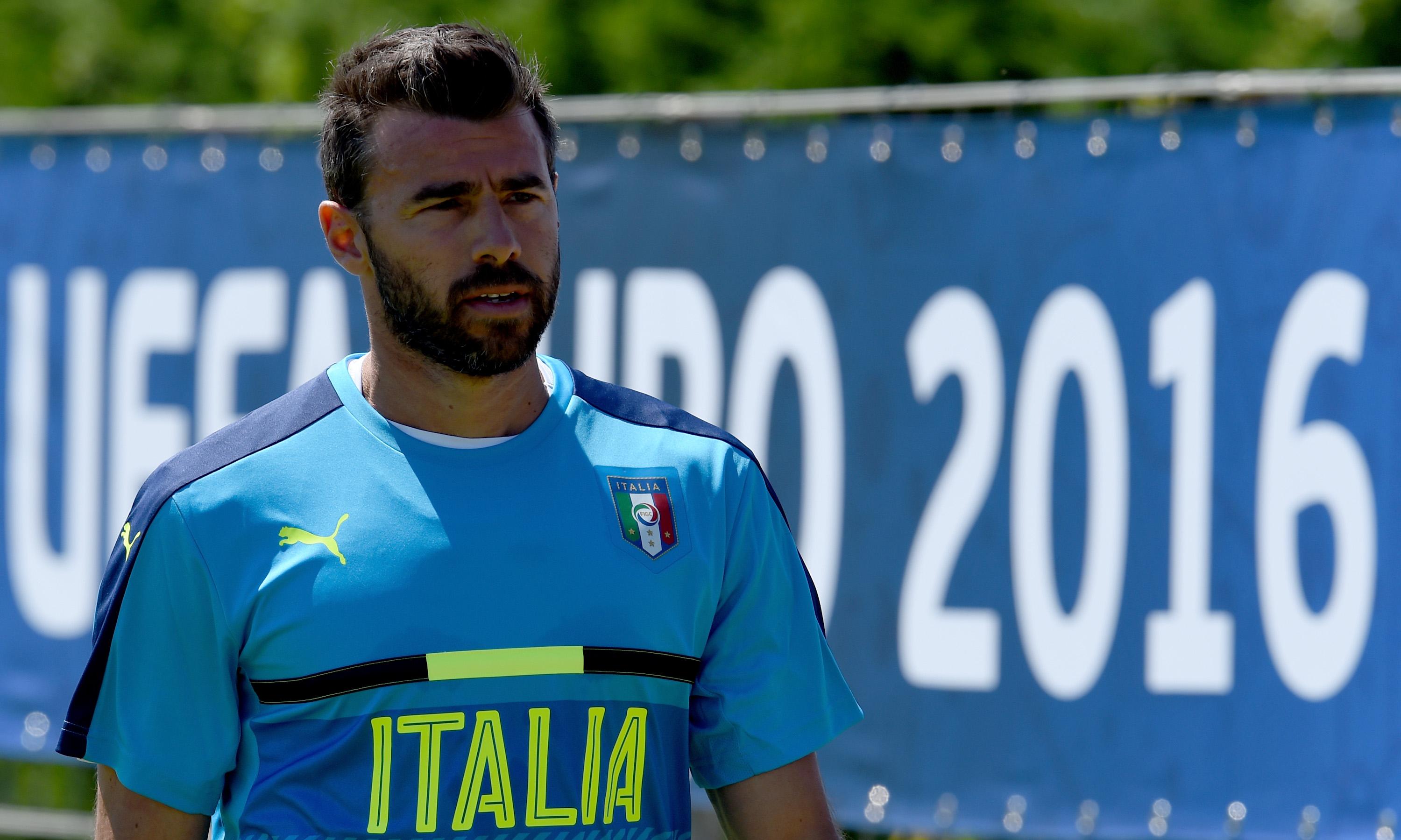 MONTPELLIER, FRANCE - JUNE 09: Andrea Barzagli of Italy looks at the end of the training session on June 9, 2016 in Montpellier, France. (Photo by Claudio Villa/Getty Images)
