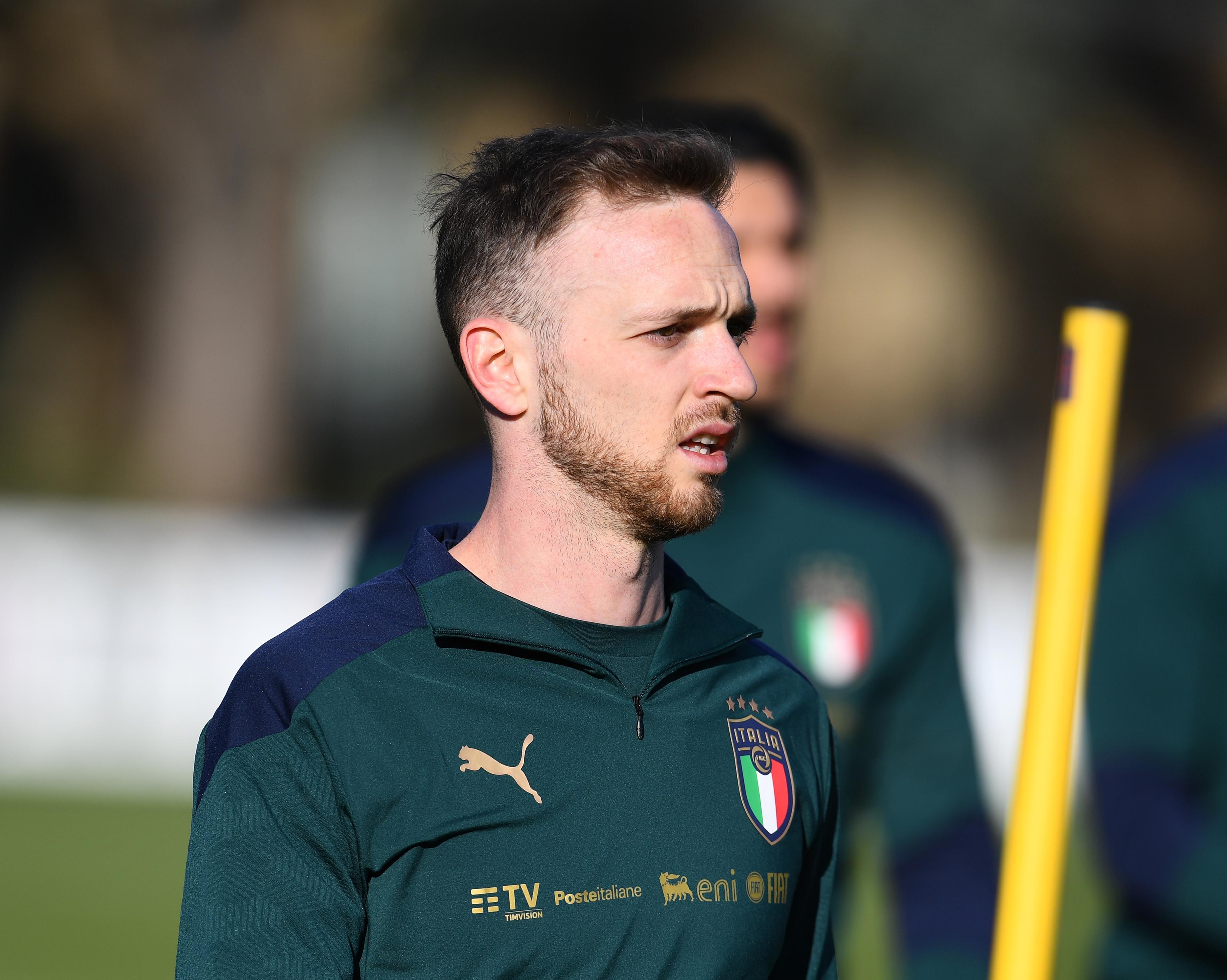 FLORENCE, ITALY - MARCH 23: Manuel Lazzari of Italy looks on during an Italy training sessionat Centro Tecnico Federale di Coverciano on March 22, 2021 in Florence, Italy. (Photo by Claudio Villa/Getty Images)