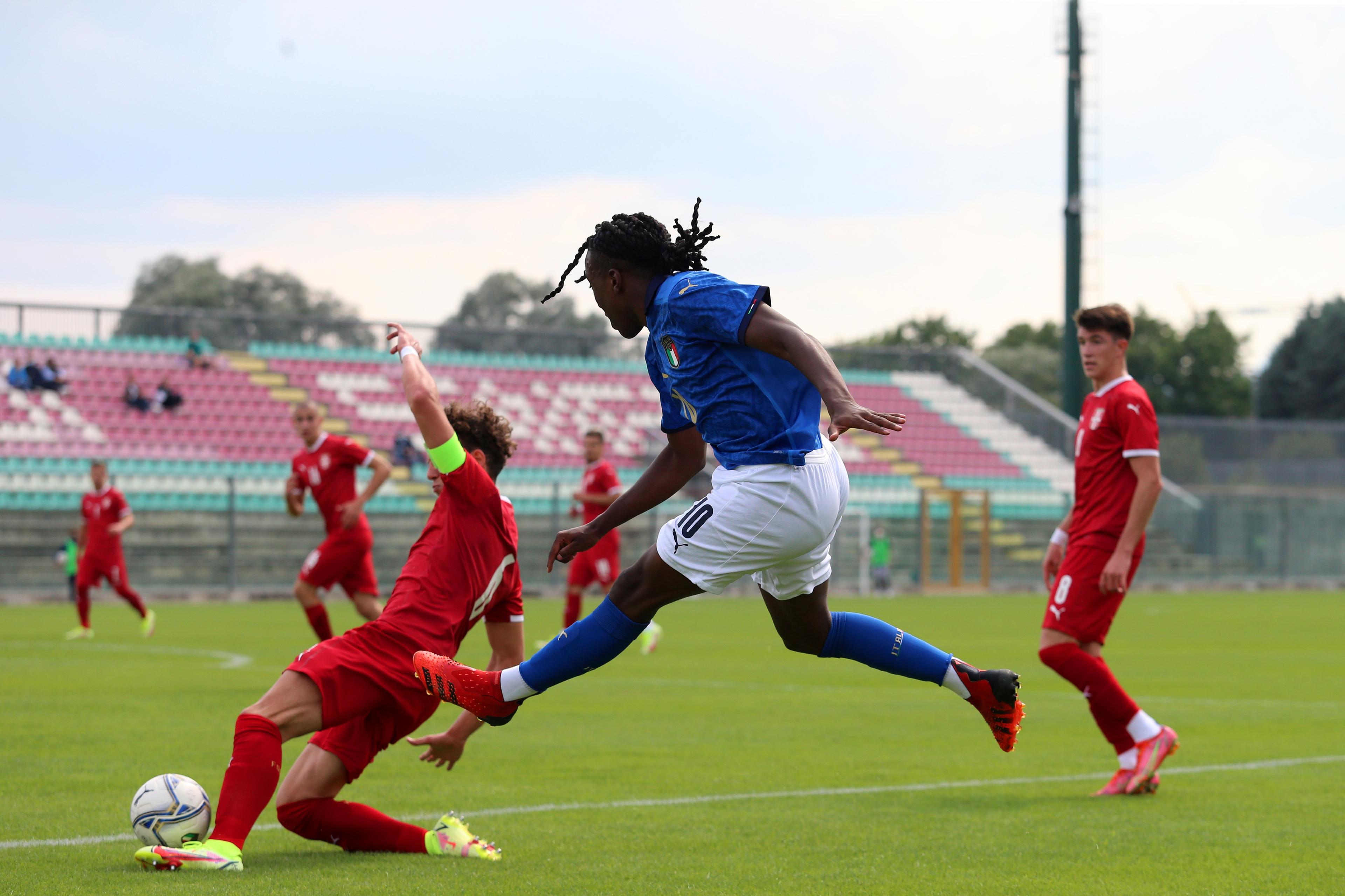 CASTEL DI SANGRO, ITALY - SEPTEMBER 06: Franco Daryl Tongya of Italy U20 in action during the friendly match between Italy U20 and Serbia U20 at Teolifo Patini Stadium on September 6, 2021 in Castel di Sangro, Italy. (Photo by Paolo Bruno/Getty Images) *** Local Caption *** Franco Daryl Tongya