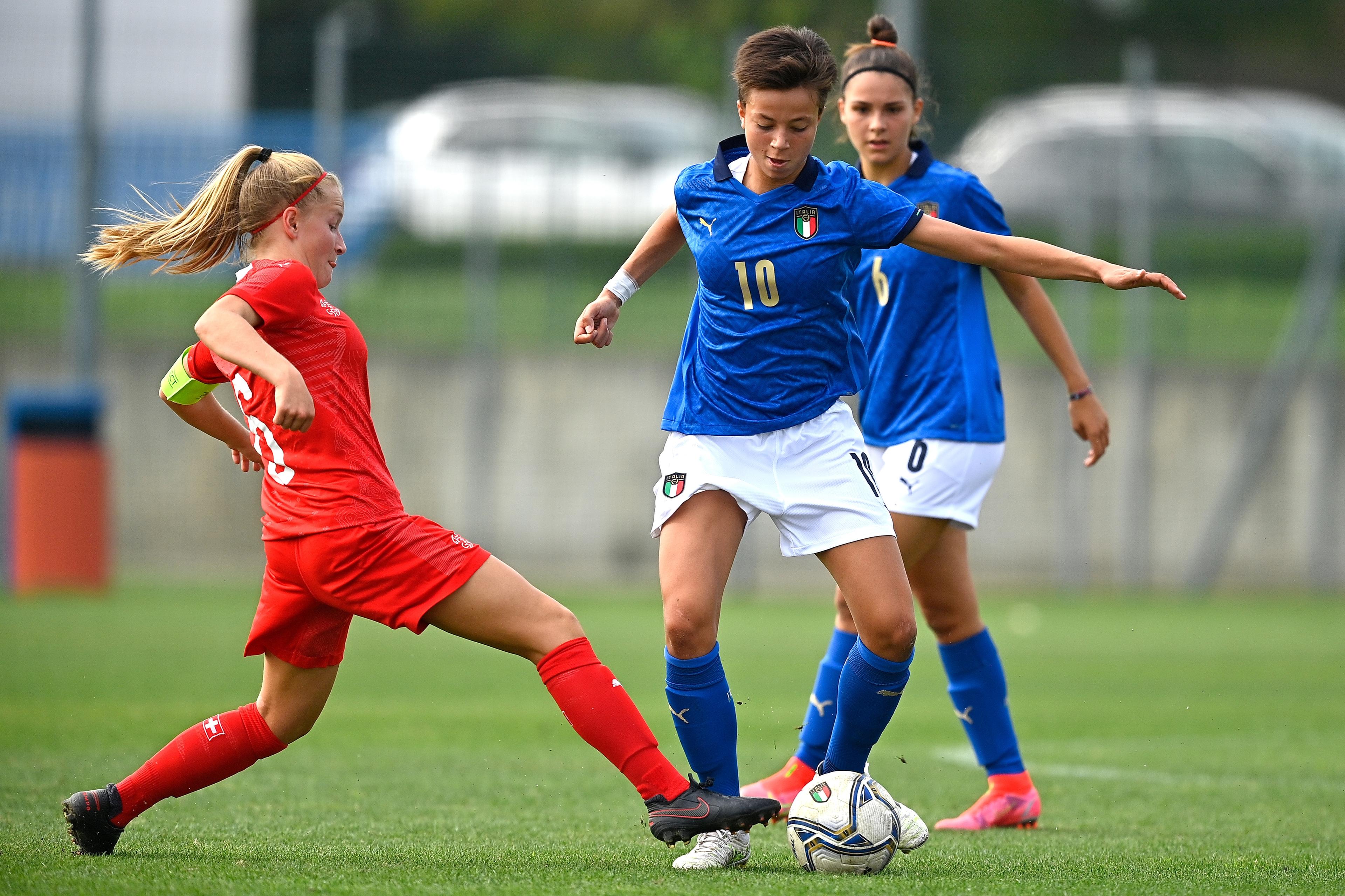 NOVARA, ITALY - SEPTEMBER 08: Erin Maria Cesarini of Italy U17 Women in action during the International Friendly match between Italy U17 Women v Switzerland U17 Women at Novarello Training Center on September 08, 2021 in Novara, Italy. (Photo by Mattia Ozbot/Getty Images)