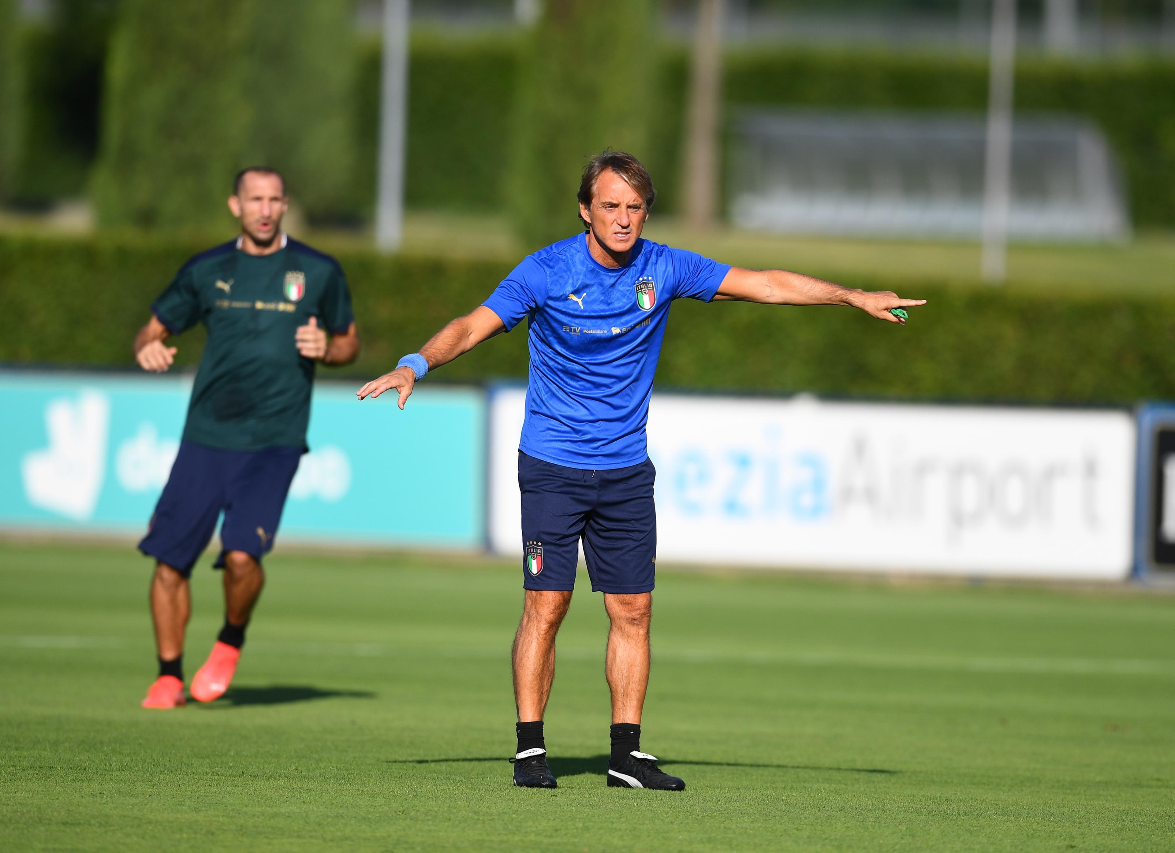 FLORENCE, ITALY - SEPTEMBER 03: Head coach Italy Roberto Mancini reacts during training session at Centro Tecnico Federale di Coverciano on September 03, 2021 in Florence, Italy. (Photo by Claudio Villa/Getty Images)