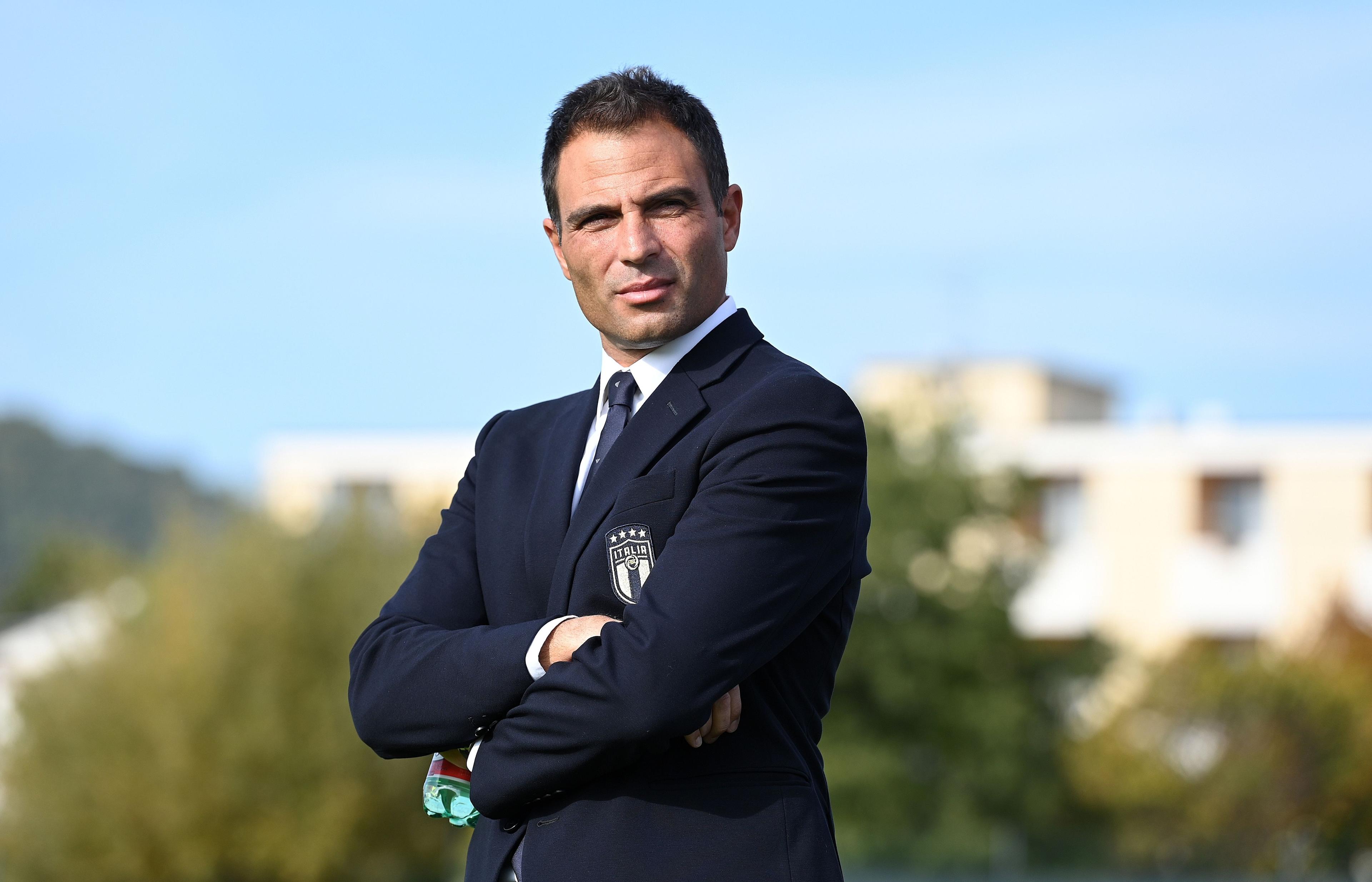 PADOVA, ITALY - OCTOBER 26: Enrico Sbardella head coach of Italy looks on during the UEFA European Women's Under-19 Championship Round 1 match between Italy and Norway on October 26, 2021 in Abano Terme near Padova, Italy. (Photo by Alessandro Sabattini/Getty Images)