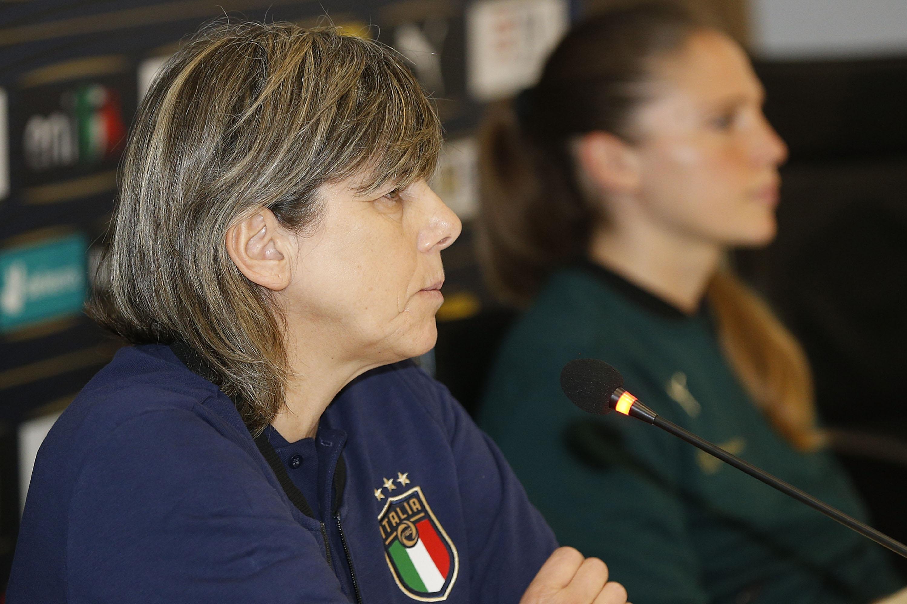 FLORENCE, ITALY - NOVEMBER 25: Milena Bertolini manager of Italy Women looks on during the press conference at Centro Tecnico Federale di Coverciano on November 25, 2021 in Florence, Italy.  (Photo by Gabriele Maltinti/Getty Images) *** Local Caption *** Milena Bertolini