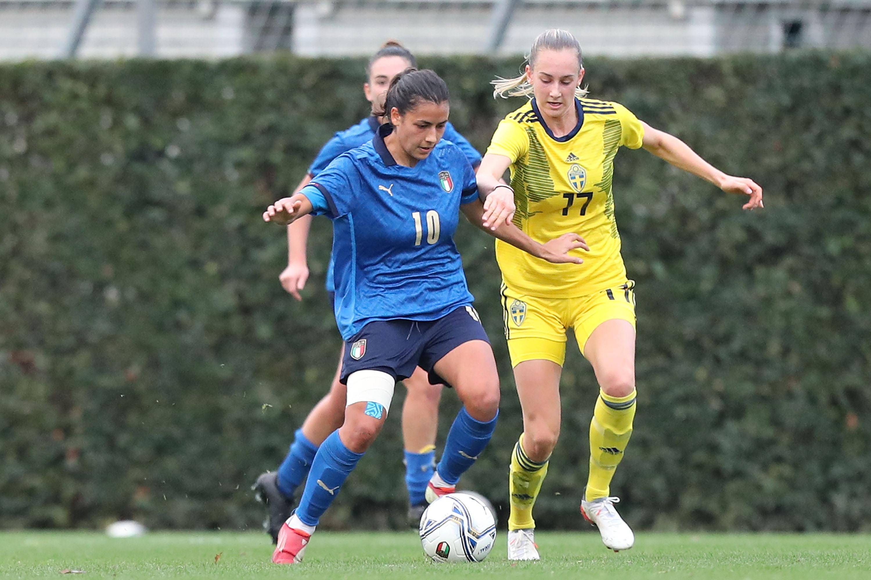 FLORENCE, ITALY - NOVEMBER 25: Melissa Bellucci of Italy Women U23 in action during the friendly match between Italy U23 Women and Sweden U23 Women at Centro Tecnico Federale di Coverciano on November 25, 2021 in Florence, Italy. (Photo by Gabriele Maltinti/Getty Images) *** Local Caption *** Melissa Bellucci