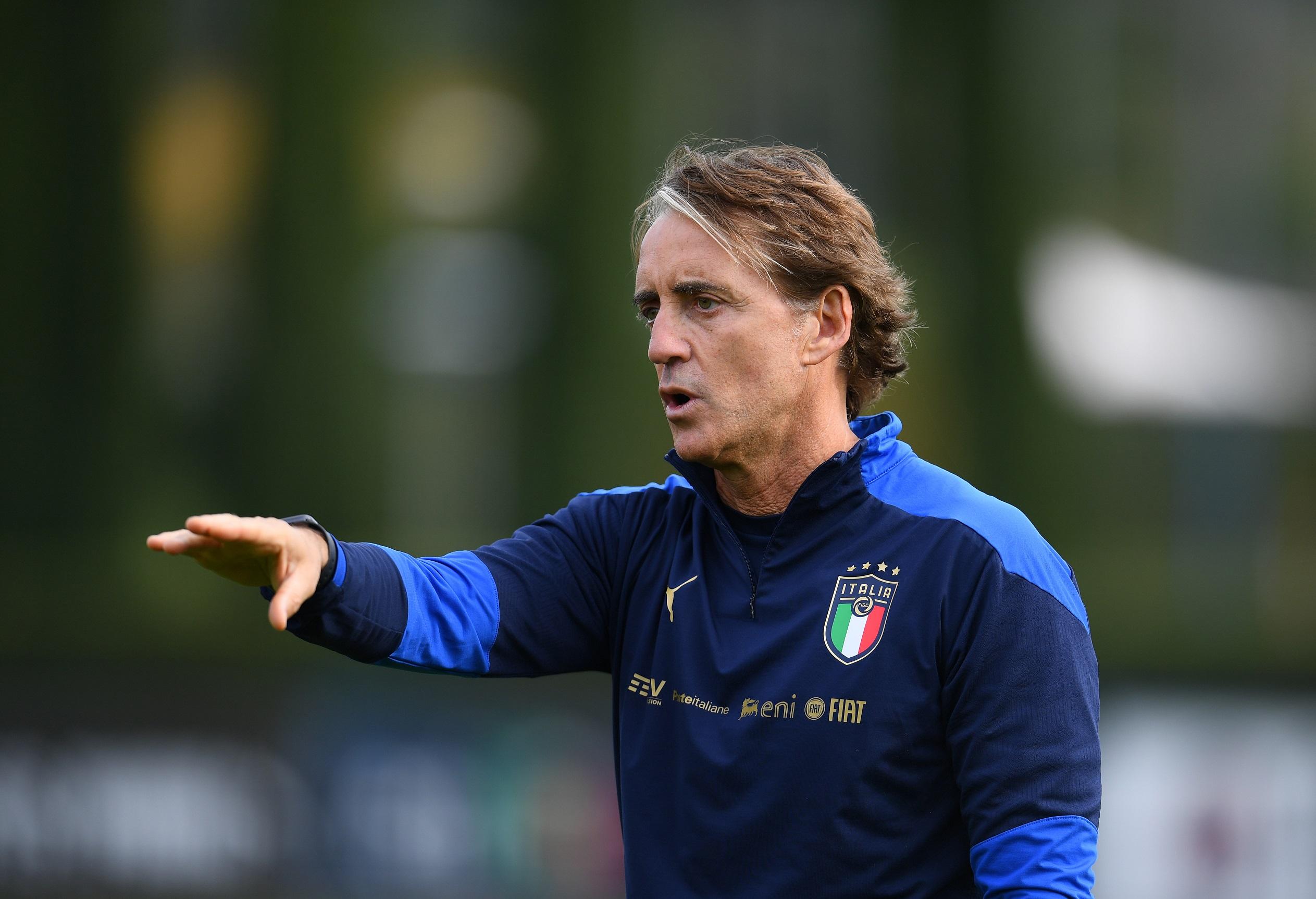 FLORENCE, ITALY - NOVEMBER 10: Head coach Italy Roberto Mancini reacts during a Italy training session at Centro Tecnico Federale di Coverciano on November 10, 2021 in Florence, Italy. (Photo by Claudio Villa/Getty Images)