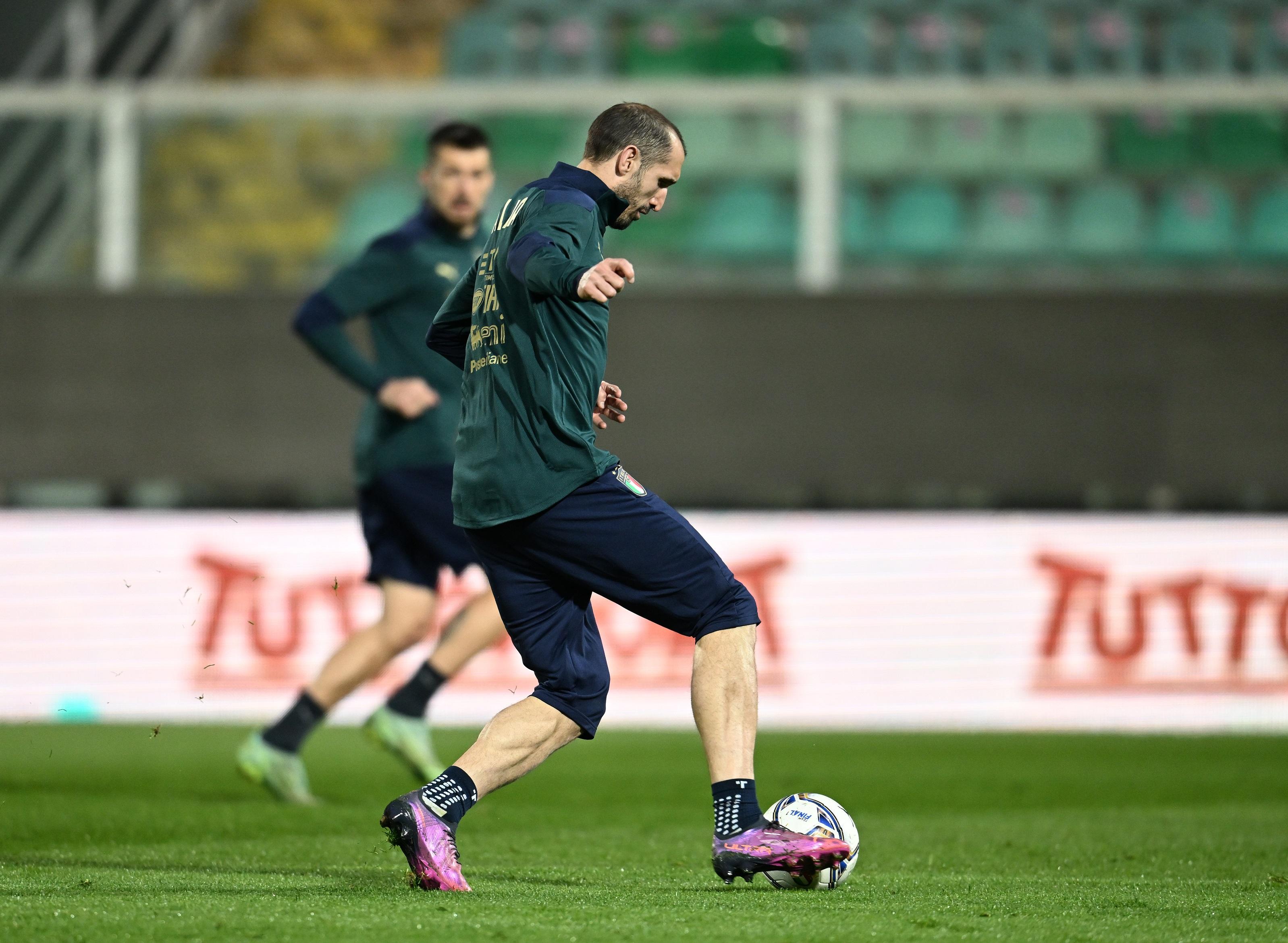 PALERMO, ITALY - MARCH 23: Giorgio Chiellini of Italy in action during Italy training session on March 23, 2022 in Palermo, Italy. (Photo by Claudio Villa/Getty Images)