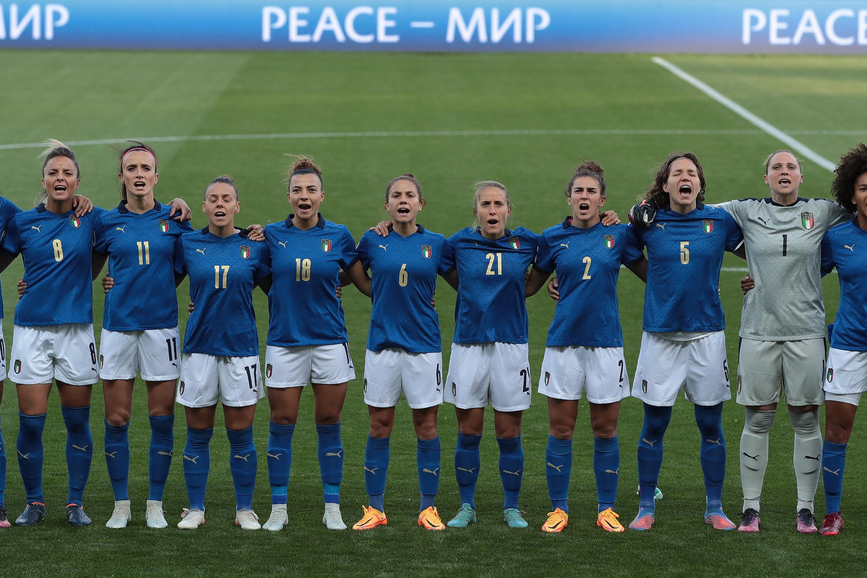 PARMA, ITALY - APRIL 08:  Italy team line up for the anthems during the FIFA Women\\'s World Cup 2023 Qualifier group G match between Italy and Lithuania at Stadio Ennio Tardini on April 08, 2022 in Parma, Italy. (Photo by Emilio Andreoli/Getty Images)