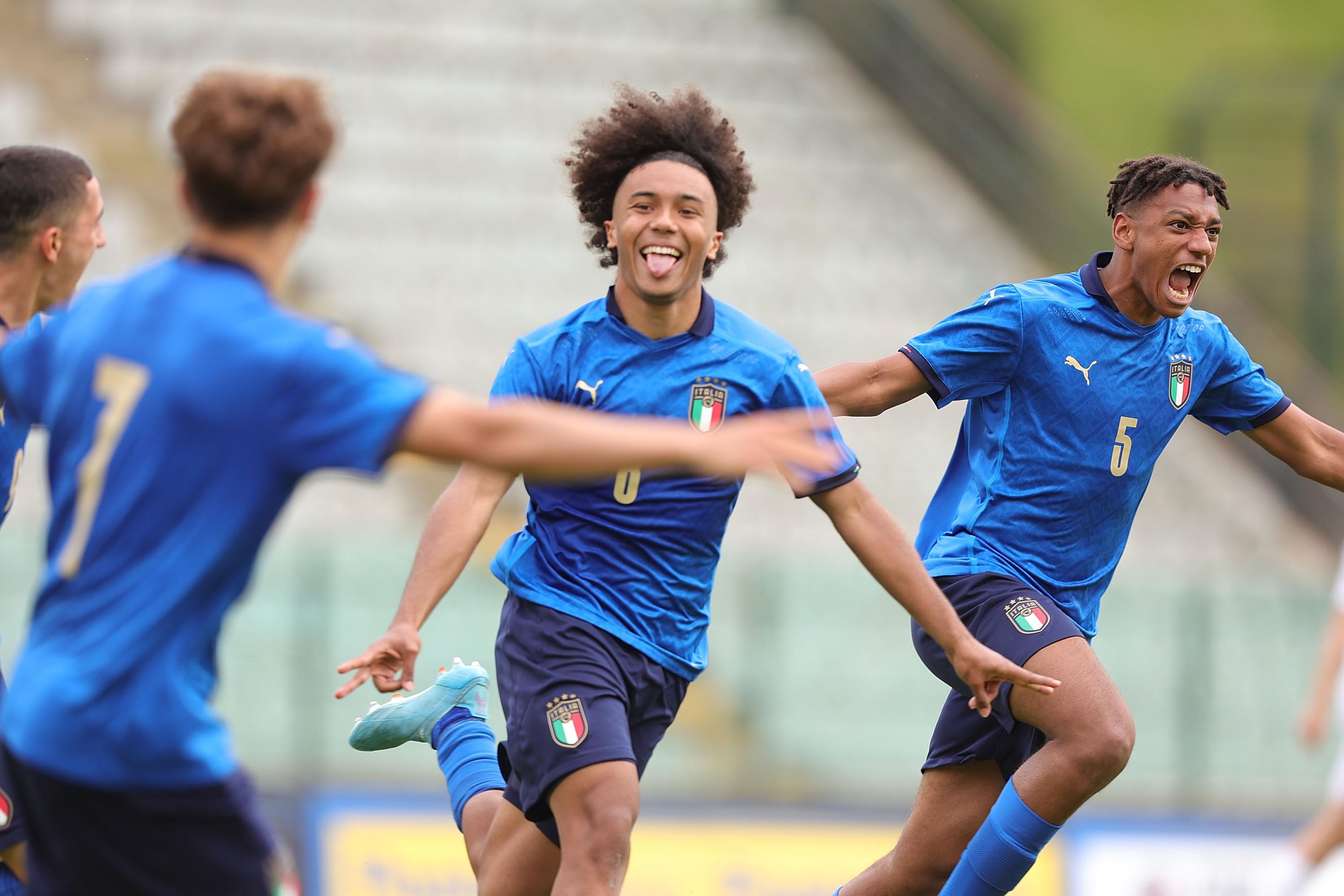 during the U17 Elite Round match between at U17 Elite Round Artemio Franchi - Montepaschi Arena Stadium on April 19, 2022 in Siena, Italy.