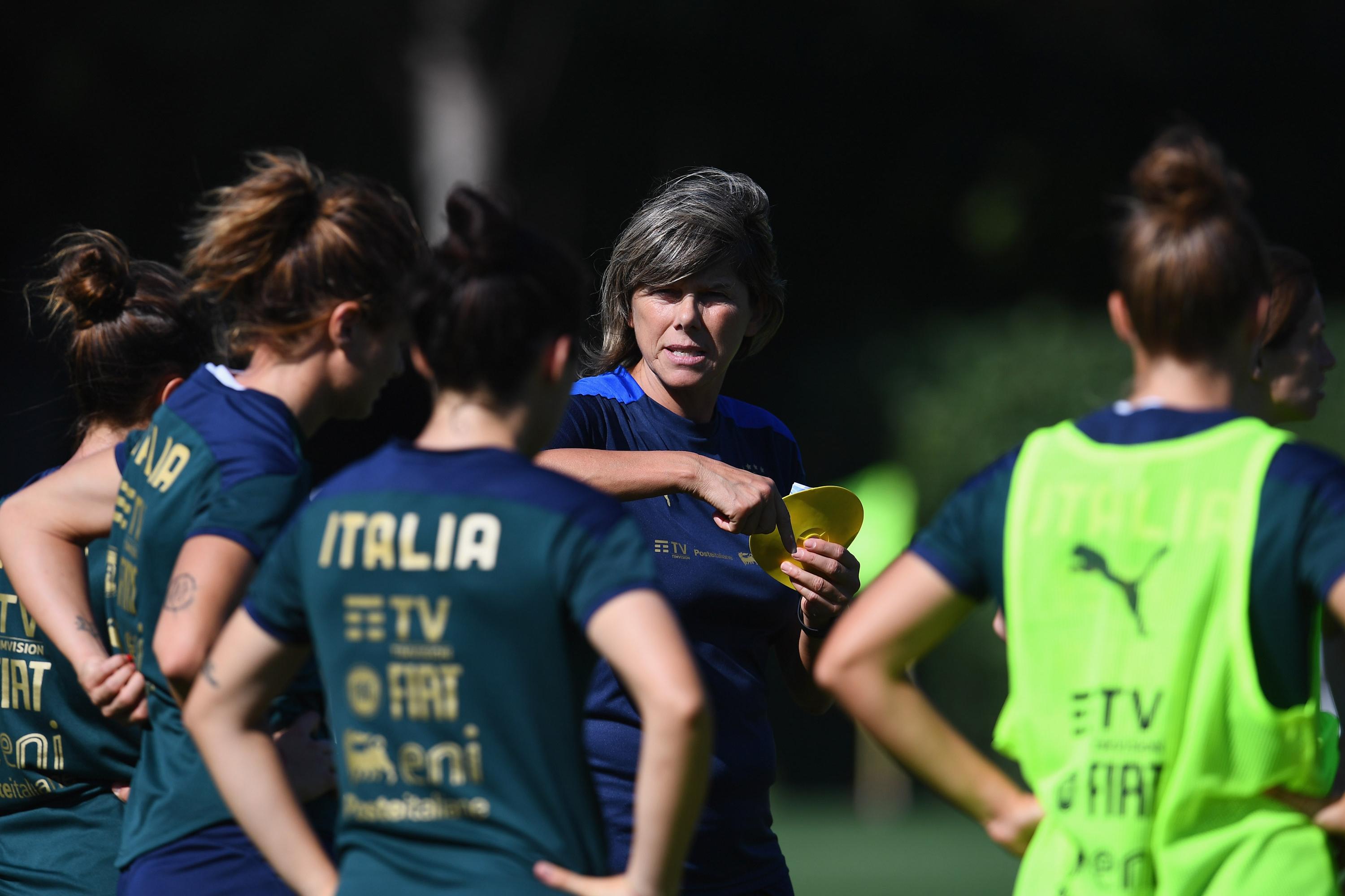 FLORENCE, ITALY - SEPTEMBER 12:  Head coach Italy Milena Bertolini reacts during a training session at Centro Tecnico Federale di Coverciano on September 12, 2020 in Florence, Italy.  (Photo by Claudio Villa/Getty Images) *** Local Caption *** Milena Bertolini