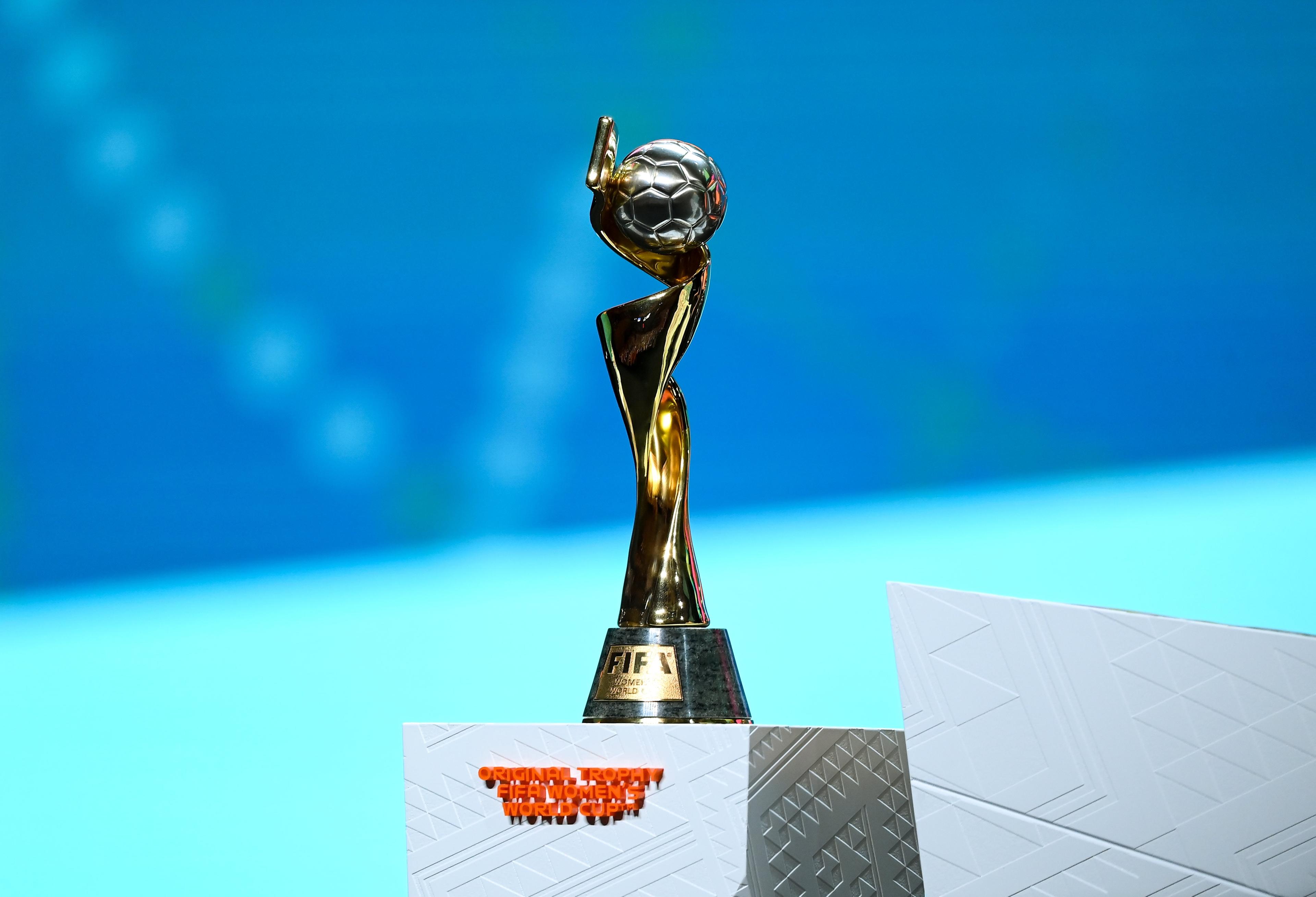 AUCKLAND, NEW ZEALAND - OCTOBER 22: The FIFA Women's World Cup Winner's Trophy during the FIFA Women's World Cup 2023 Final Draw at the Aotea Centre on October 22, 2022 in Auckland, New Zealand. (Photo by Stephen McCarthy - FIFA/FIFA via Getty Images)