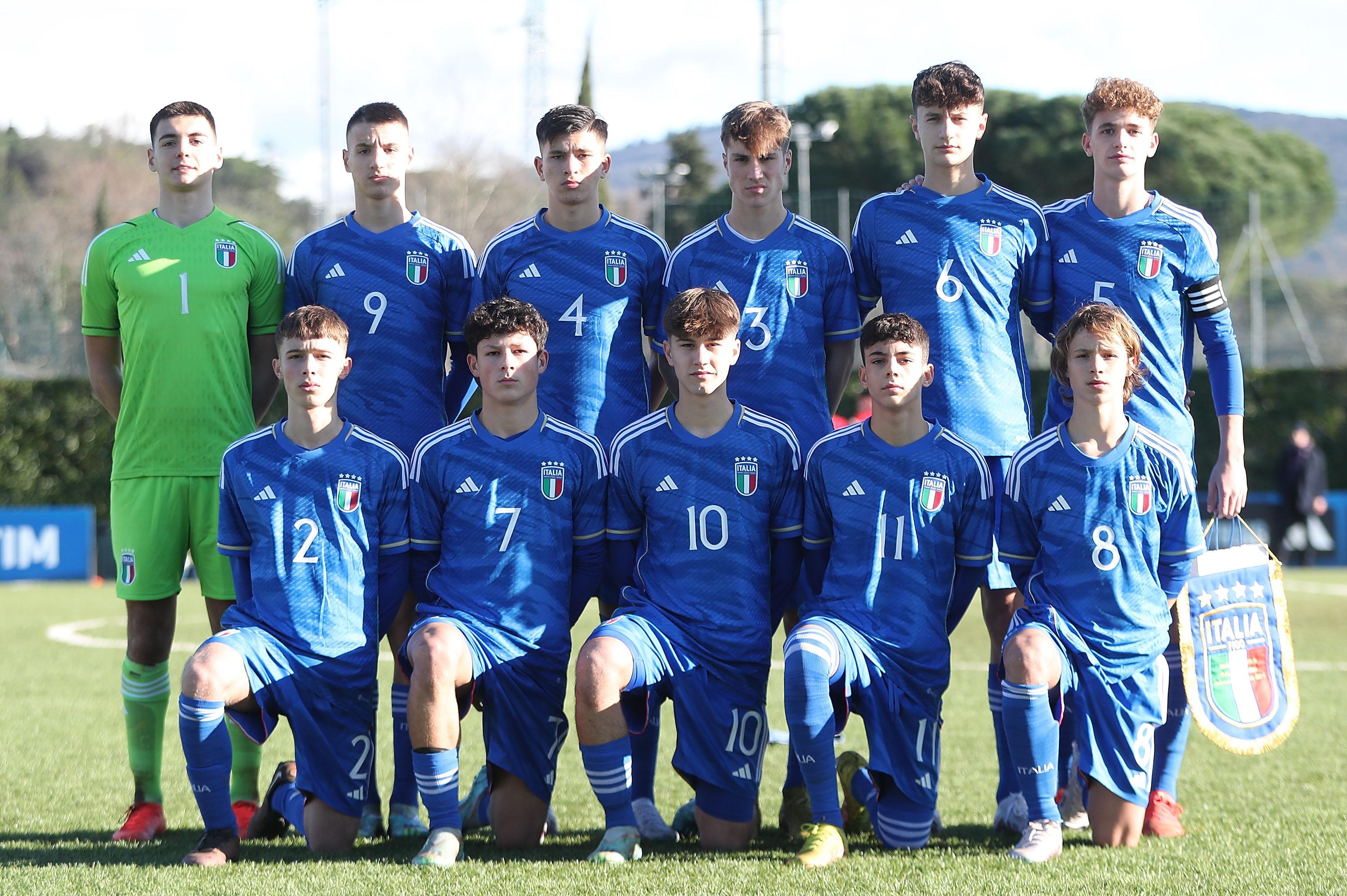 FLORENCE, ITALY - JANUARY 24: Italy U15 poses during the International Friendly match between Italy U15 and Albania U15 on January 24, 2023 in Florence, Italy. (Photo by Gabriele Maltinti/Getty Images)